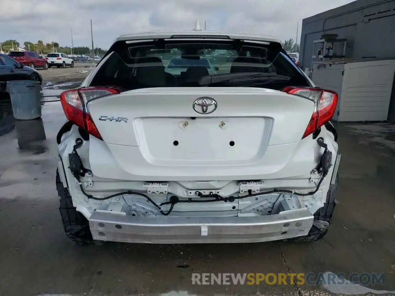 6 Photograph of a damaged car NMTKHMBX2MR136831 TOYOTA C-HR 2021