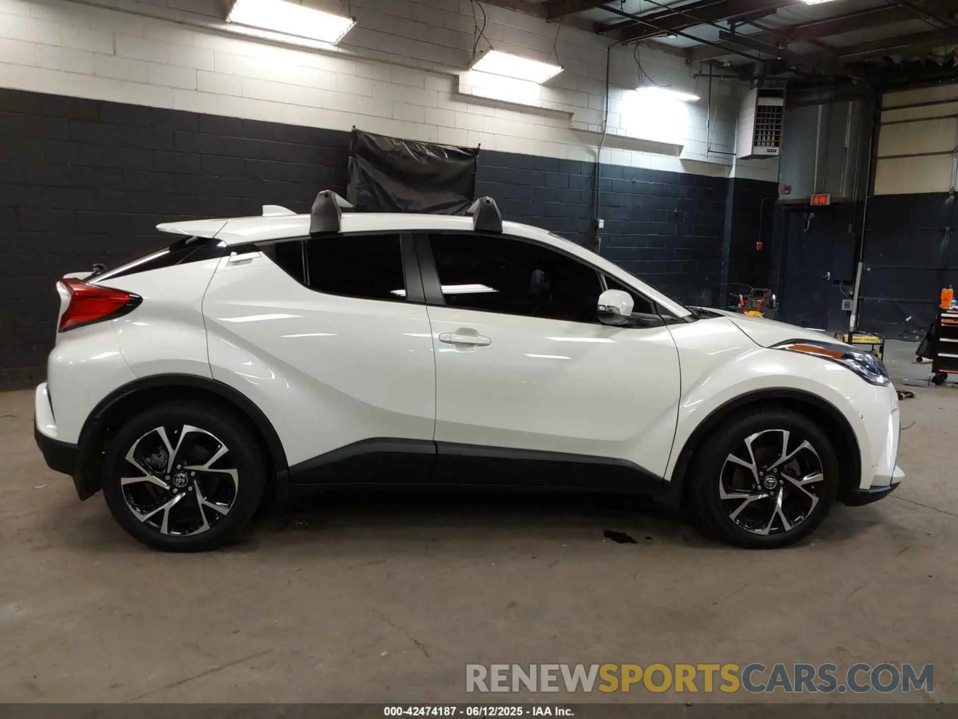 13 Photograph of a damaged car NMTKHMBX2MR137543 TOYOTA C-HR 2021