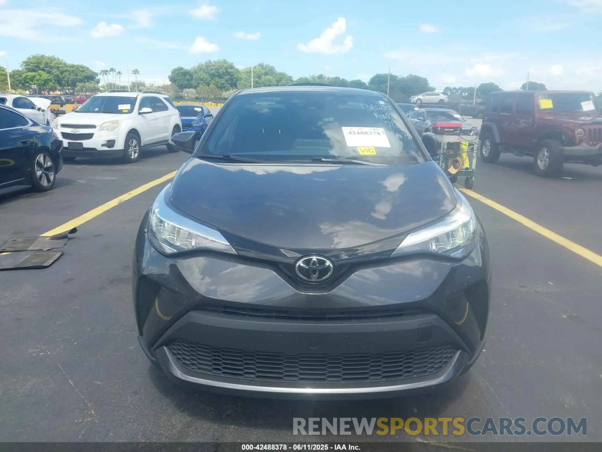 12 Photograph of a damaged car NMTKHMBX2MR138210 TOYOTA C-HR 2021