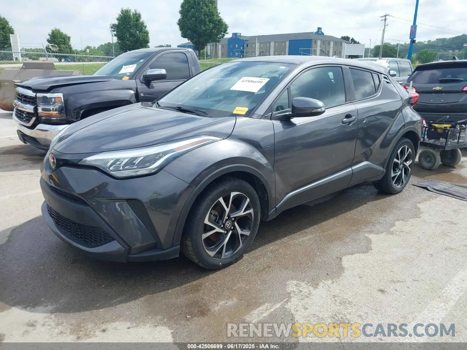 2 Photograph of a damaged car NMTKHMBX2MR139597 TOYOTA C-HR 2021