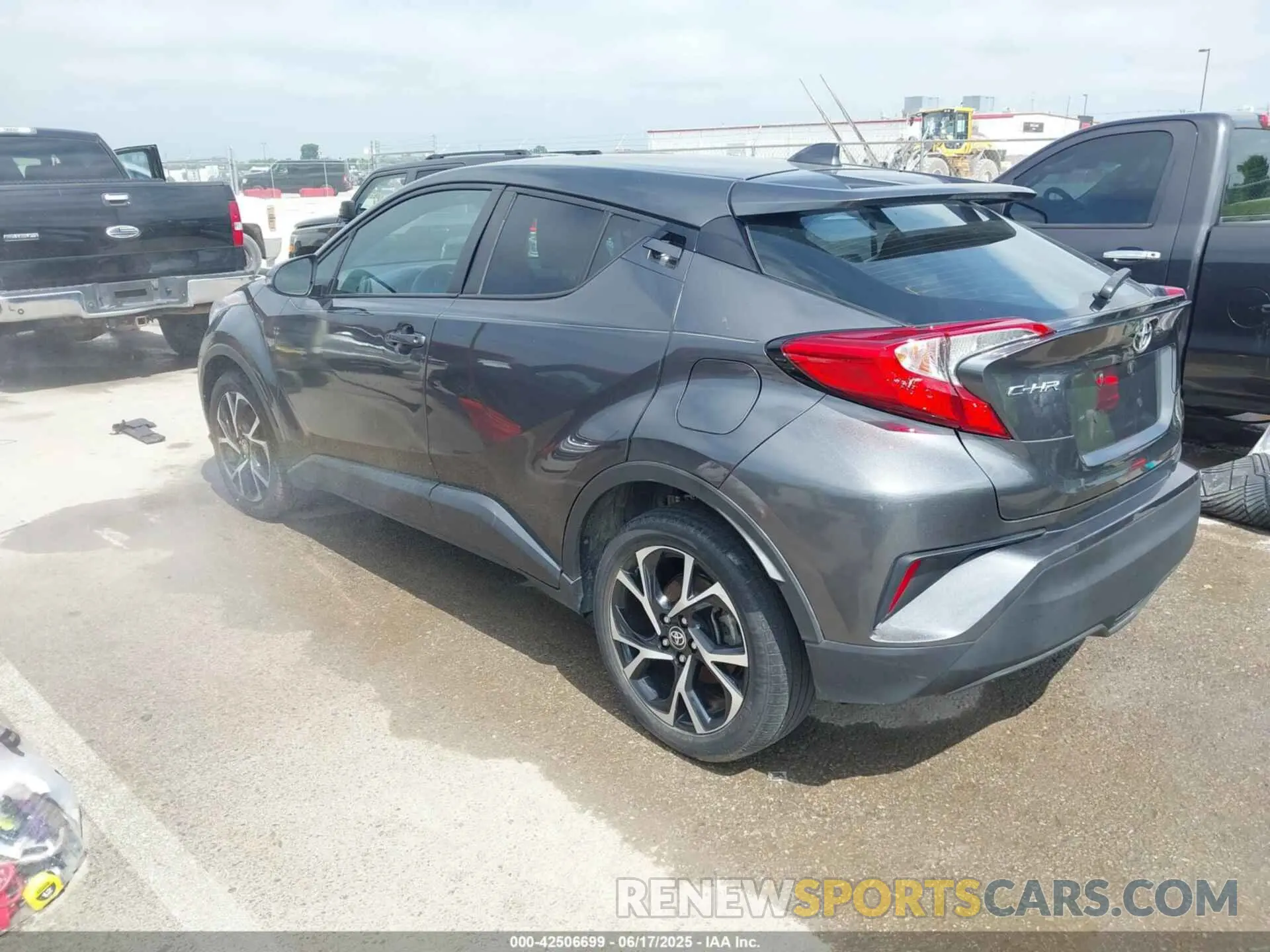3 Photograph of a damaged car NMTKHMBX2MR139597 TOYOTA C-HR 2021