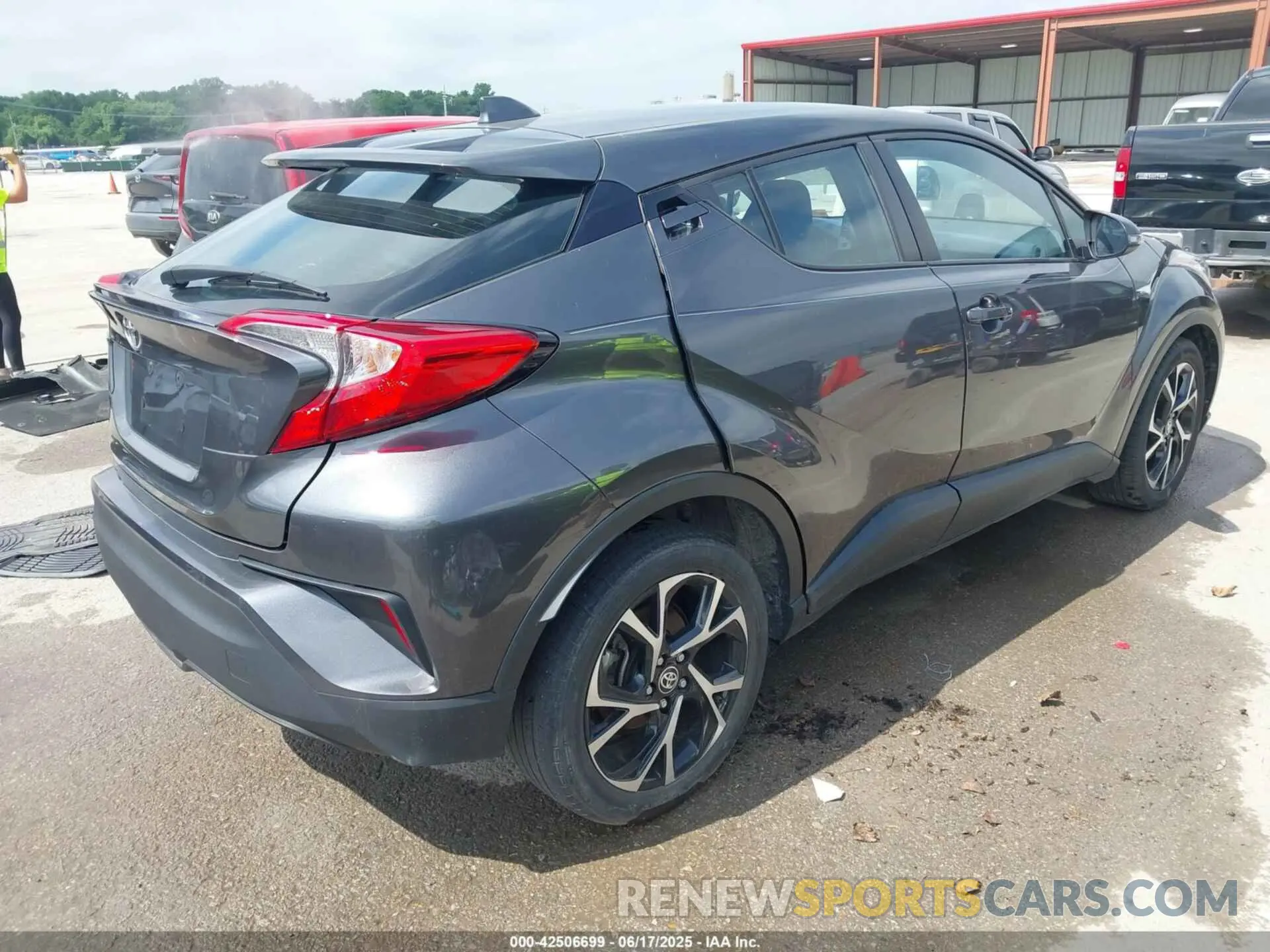 4 Photograph of a damaged car NMTKHMBX2MR139597 TOYOTA C-HR 2021