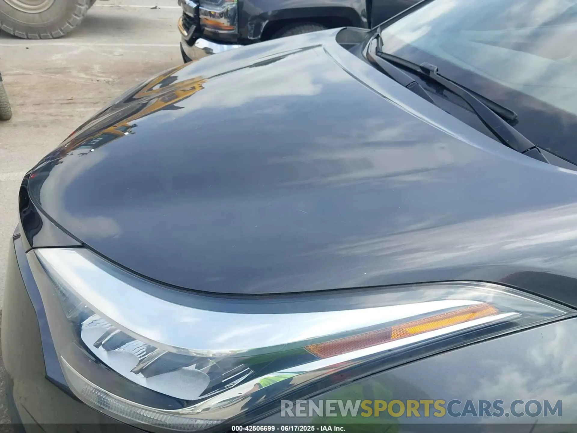 6 Photograph of a damaged car NMTKHMBX2MR139597 TOYOTA C-HR 2021