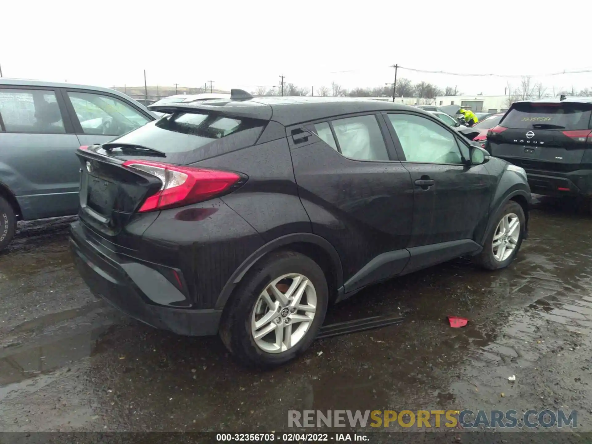 4 Photograph of a damaged car NMTKHMBX3MR118760 TOYOTA C-HR 2021