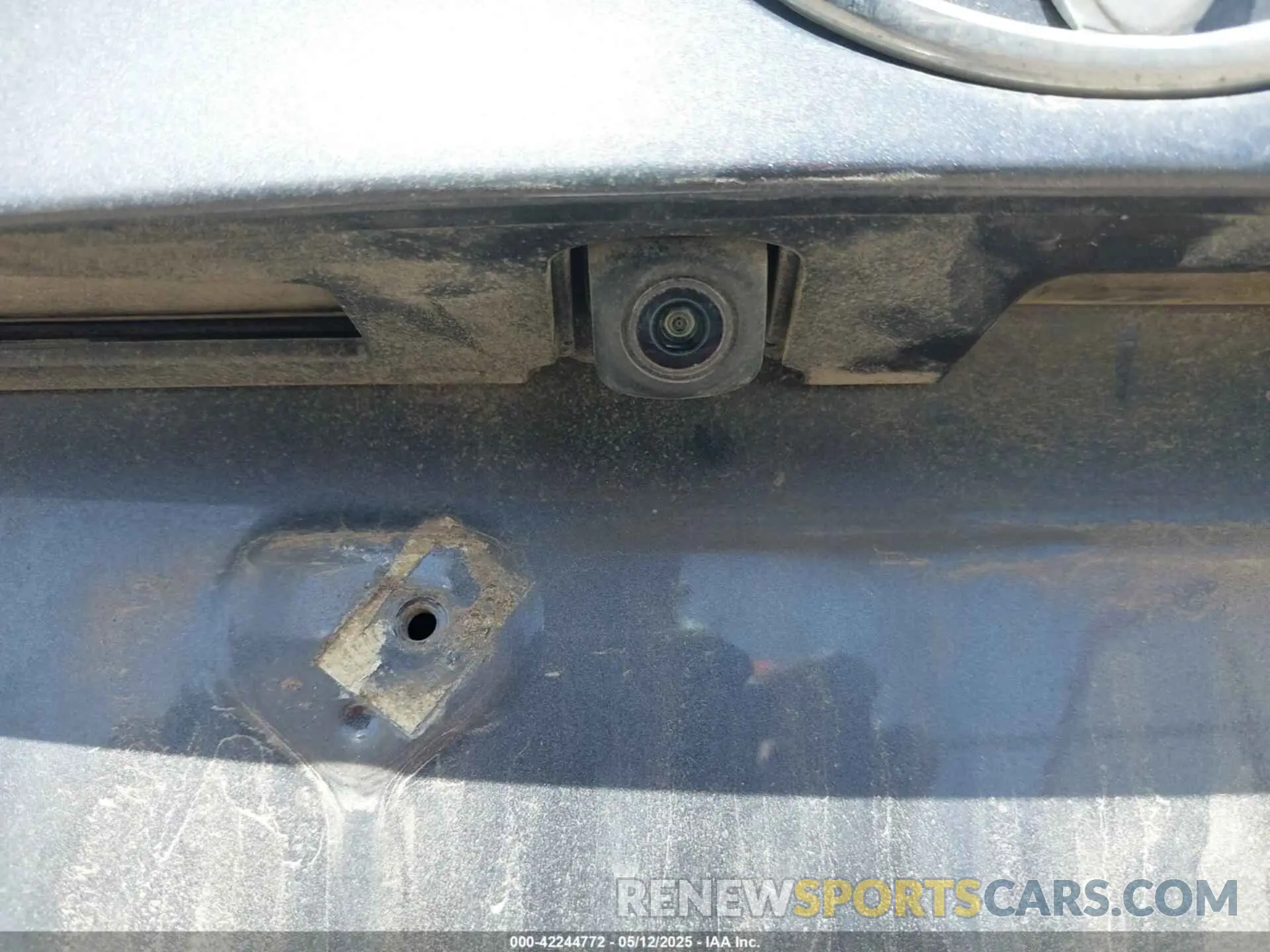 20 Photograph of a damaged car NMTKHMBX3MR123683 TOYOTA C-HR 2021