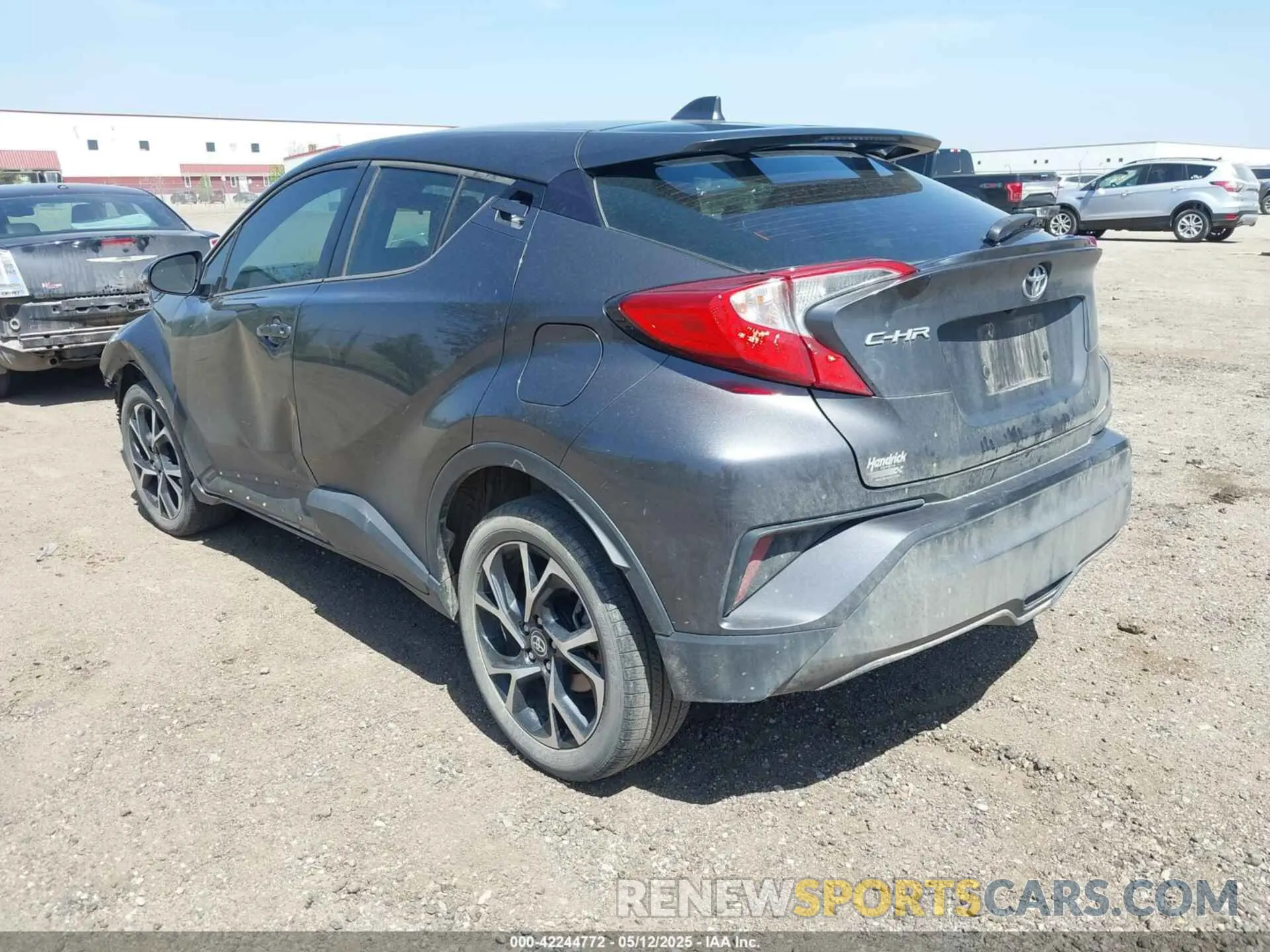3 Photograph of a damaged car NMTKHMBX3MR123683 TOYOTA C-HR 2021