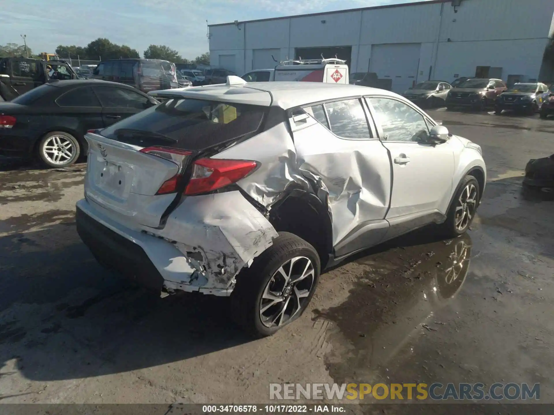 4 Photograph of a damaged car NMTKHMBX3MR124641 TOYOTA C-HR 2021