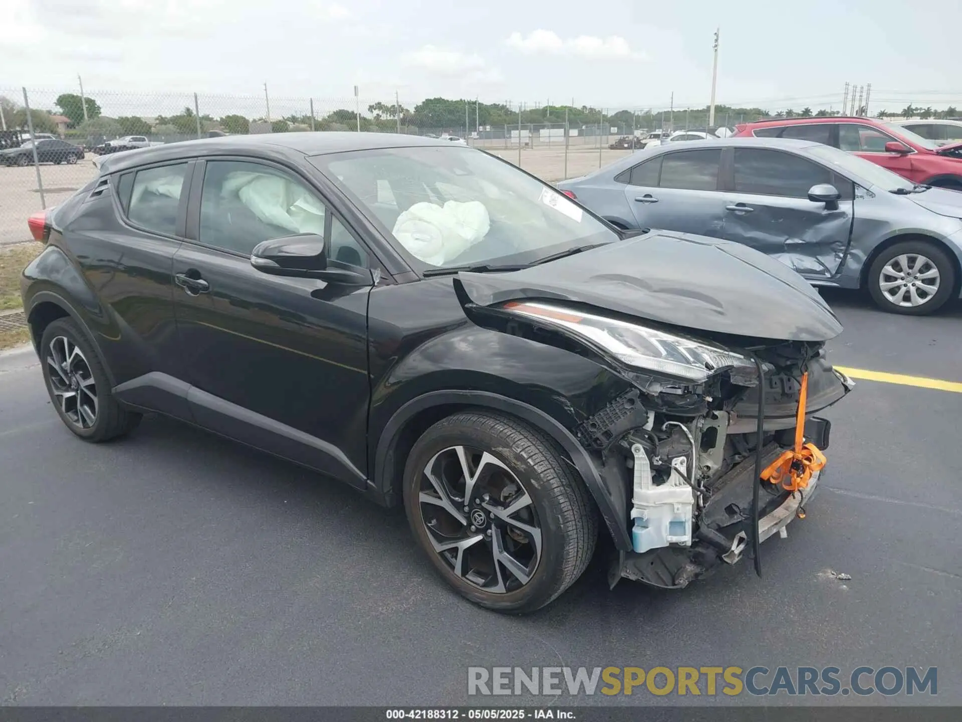 1 Photograph of a damaged car NMTKHMBX3MR127202 TOYOTA C-HR 2021