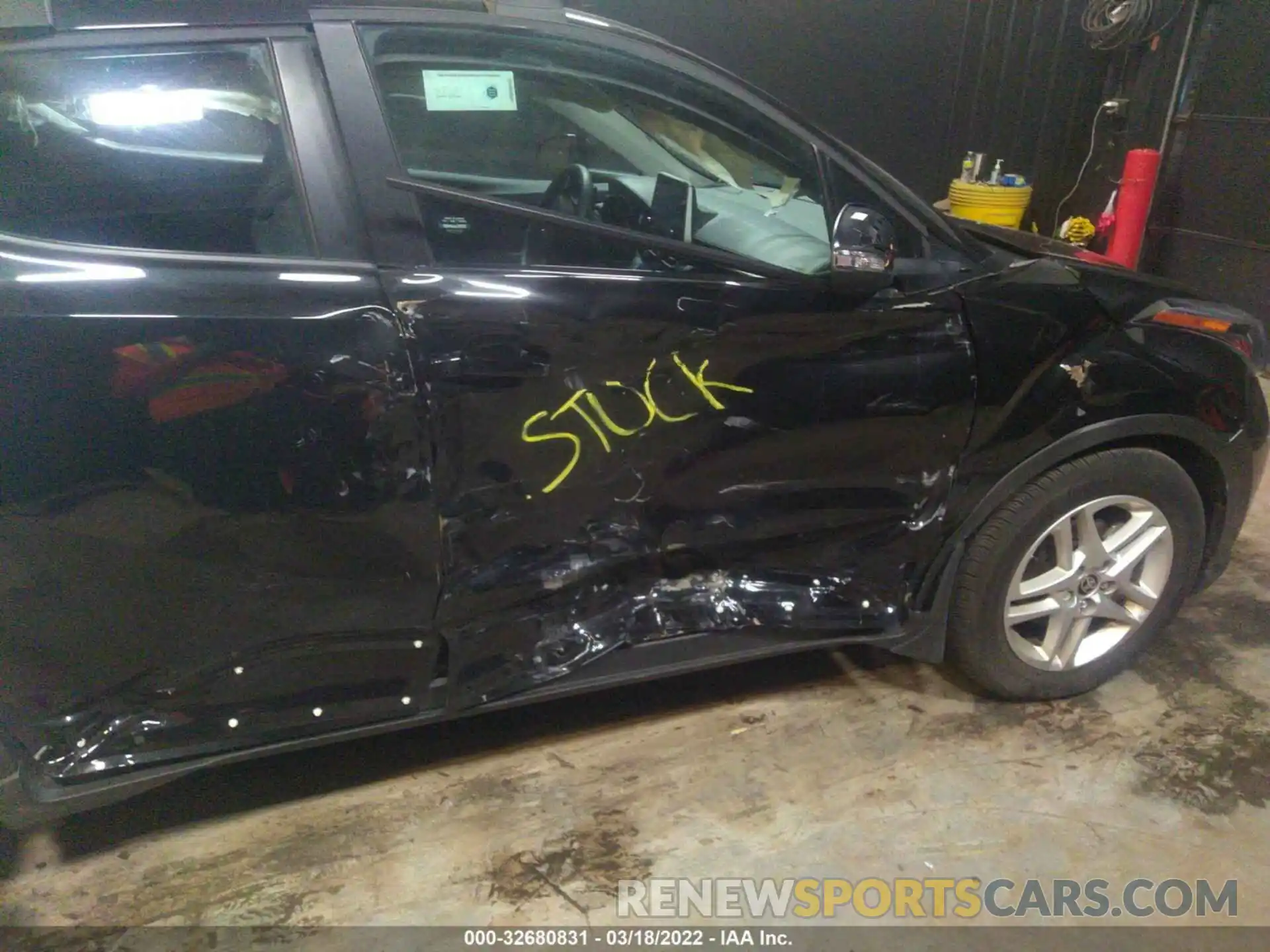 6 Photograph of a damaged car NMTKHMBX3MR127510 TOYOTA C-HR 2021