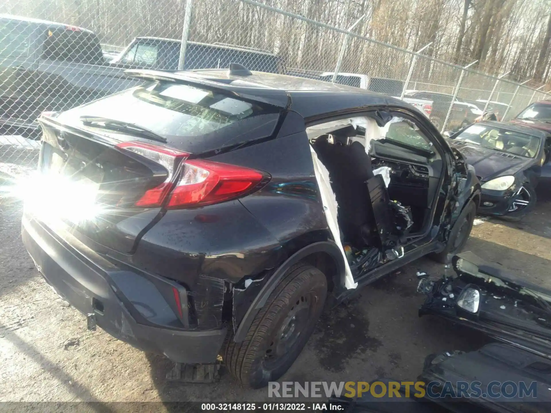 4 Photograph of a damaged car NMTKHMBX3MR131427 TOYOTA C-HR 2021