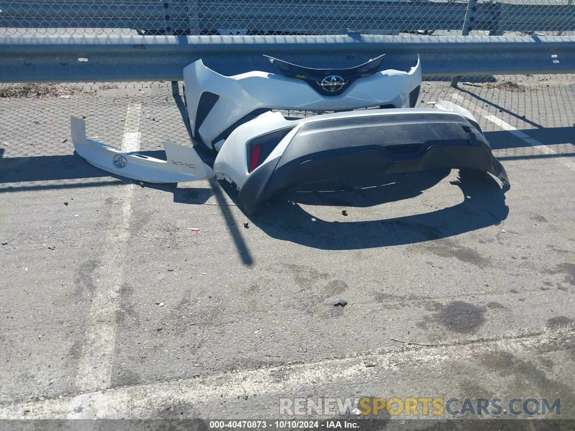 12 Photograph of a damaged car NMTKHMBX3MR135946 TOYOTA C-HR 2021