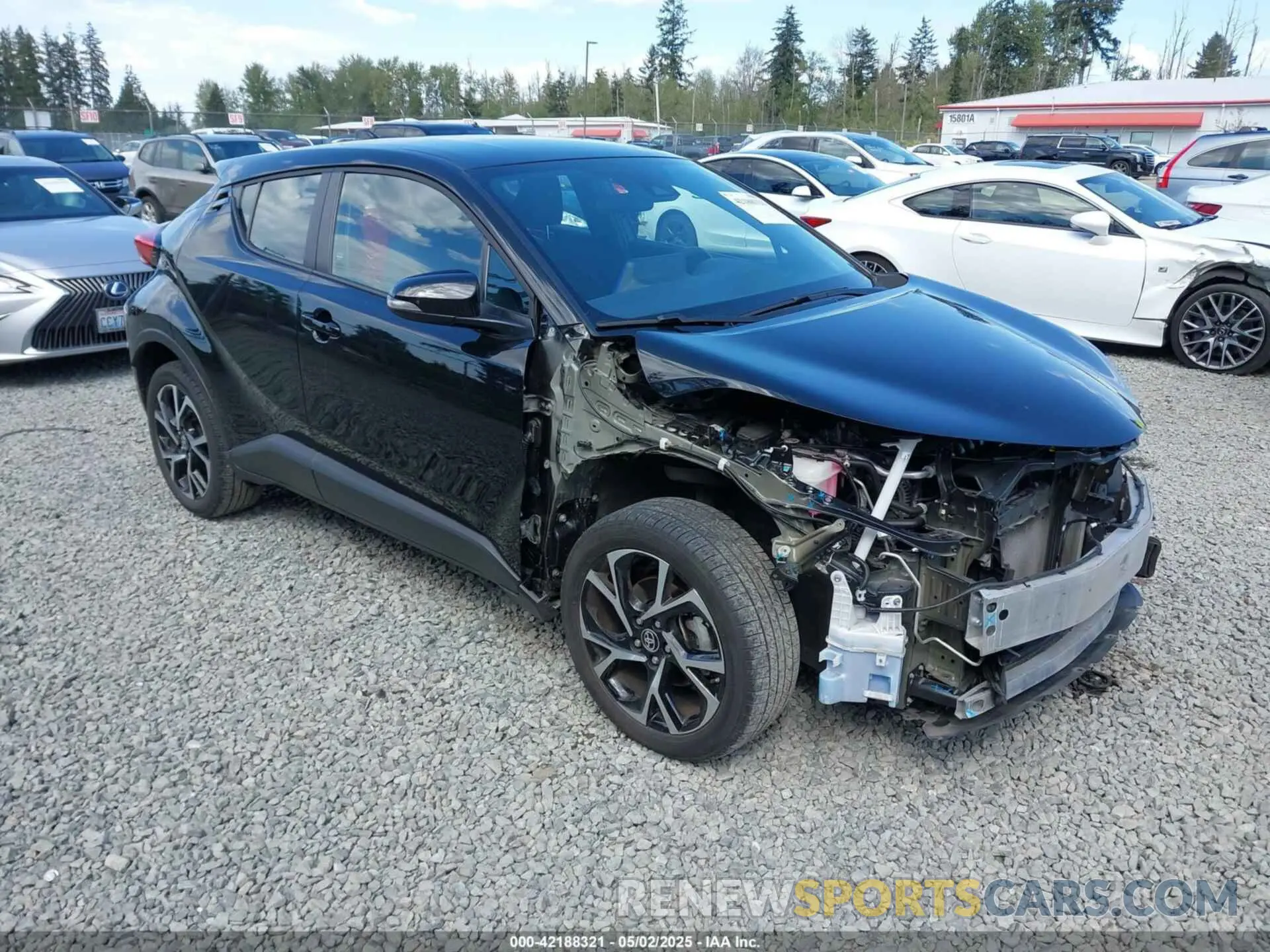 1 Photograph of a damaged car NMTKHMBX3MR139981 TOYOTA C-HR 2021