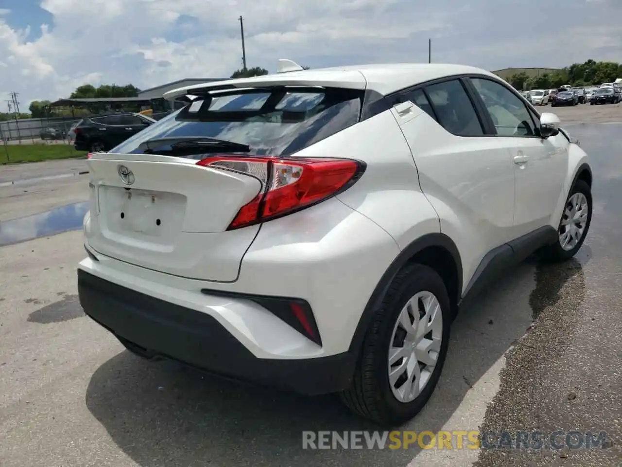 4 Photograph of a damaged car NMTKHMBX4MR124163 TOYOTA C-HR 2021