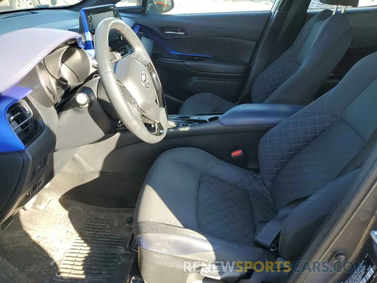 7 Photograph of a damaged car NMTKHMBX4MR125765 TOYOTA C-HR 2021