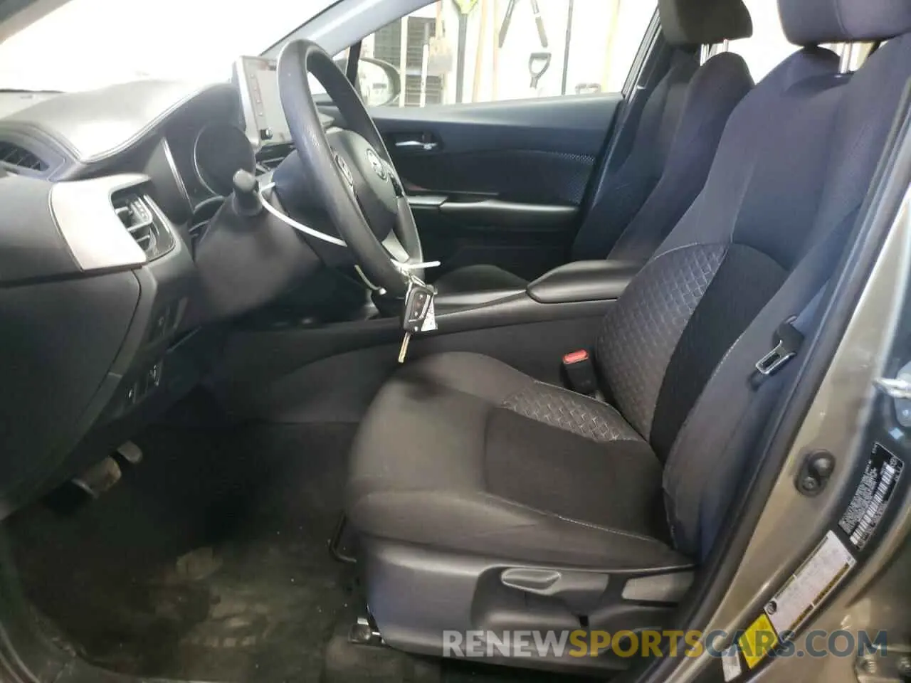 7 Photograph of a damaged car NMTKHMBX4MR134398 TOYOTA C-HR 2021