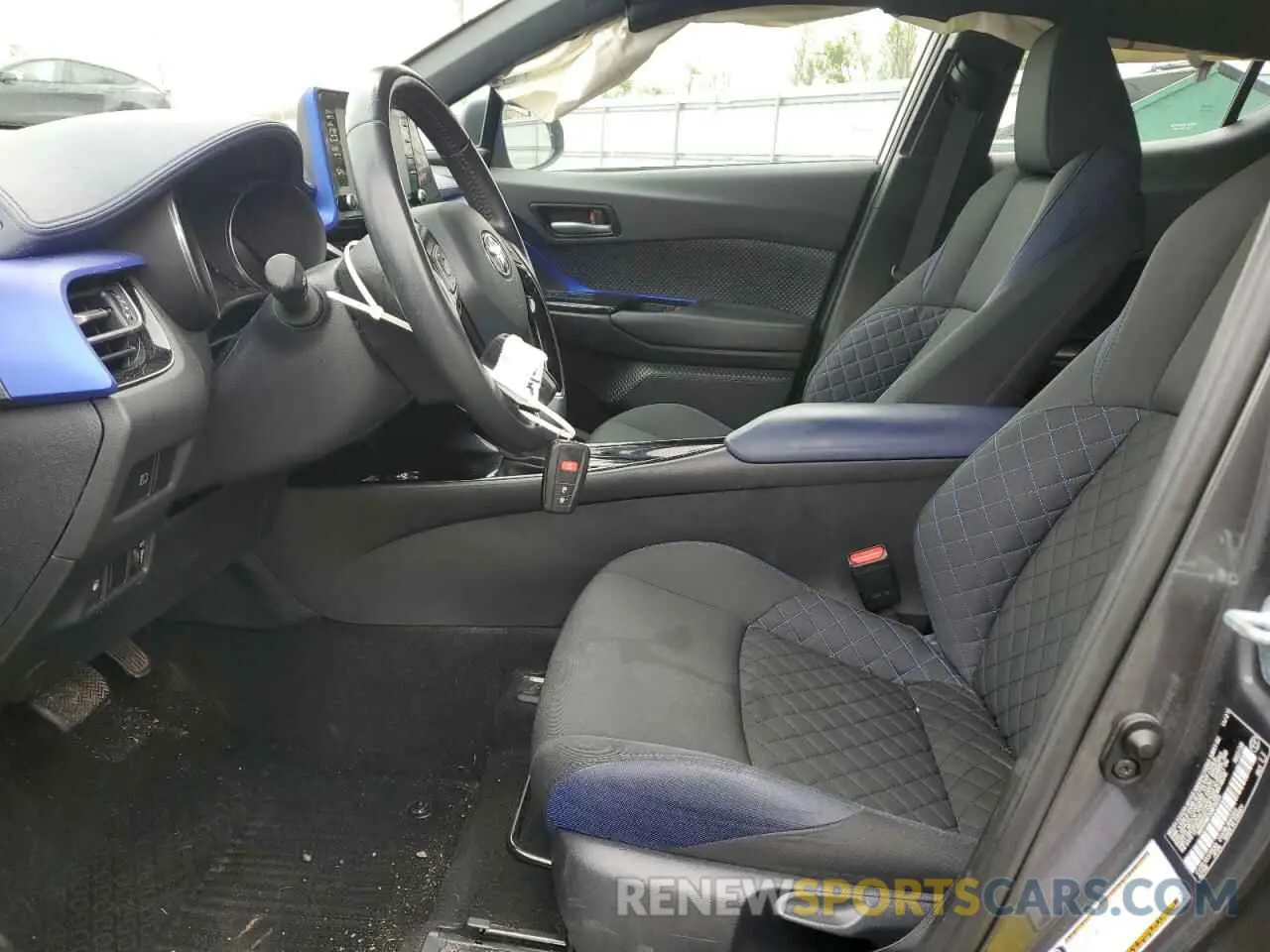 7 Photograph of a damaged car NMTKHMBX4MR138354 TOYOTA C-HR 2021