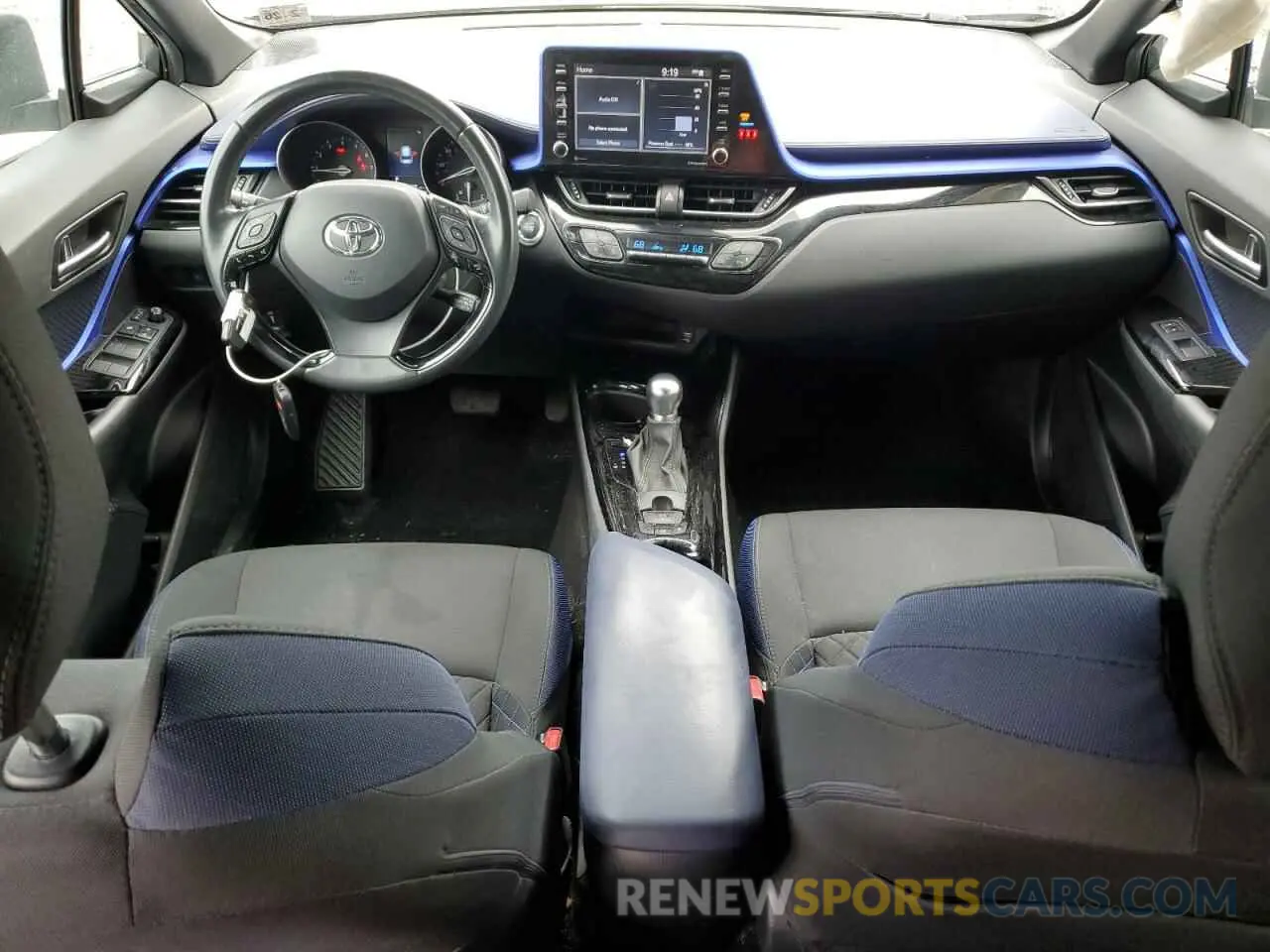 8 Photograph of a damaged car NMTKHMBX4MR138354 TOYOTA C-HR 2021