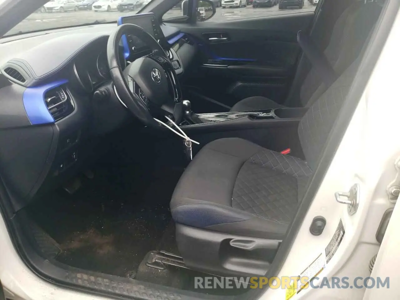 7 Photograph of a damaged car NMTKHMBX5MR118680 TOYOTA C-HR 2021