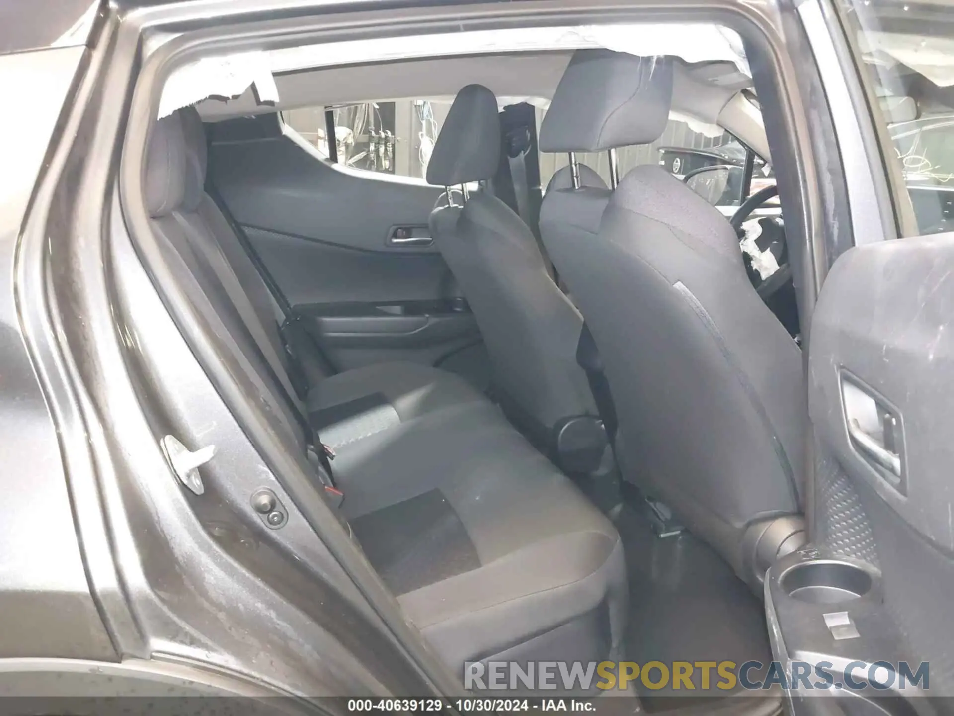 8 Photograph of a damaged car NMTKHMBX5MR119392 TOYOTA C-HR 2021