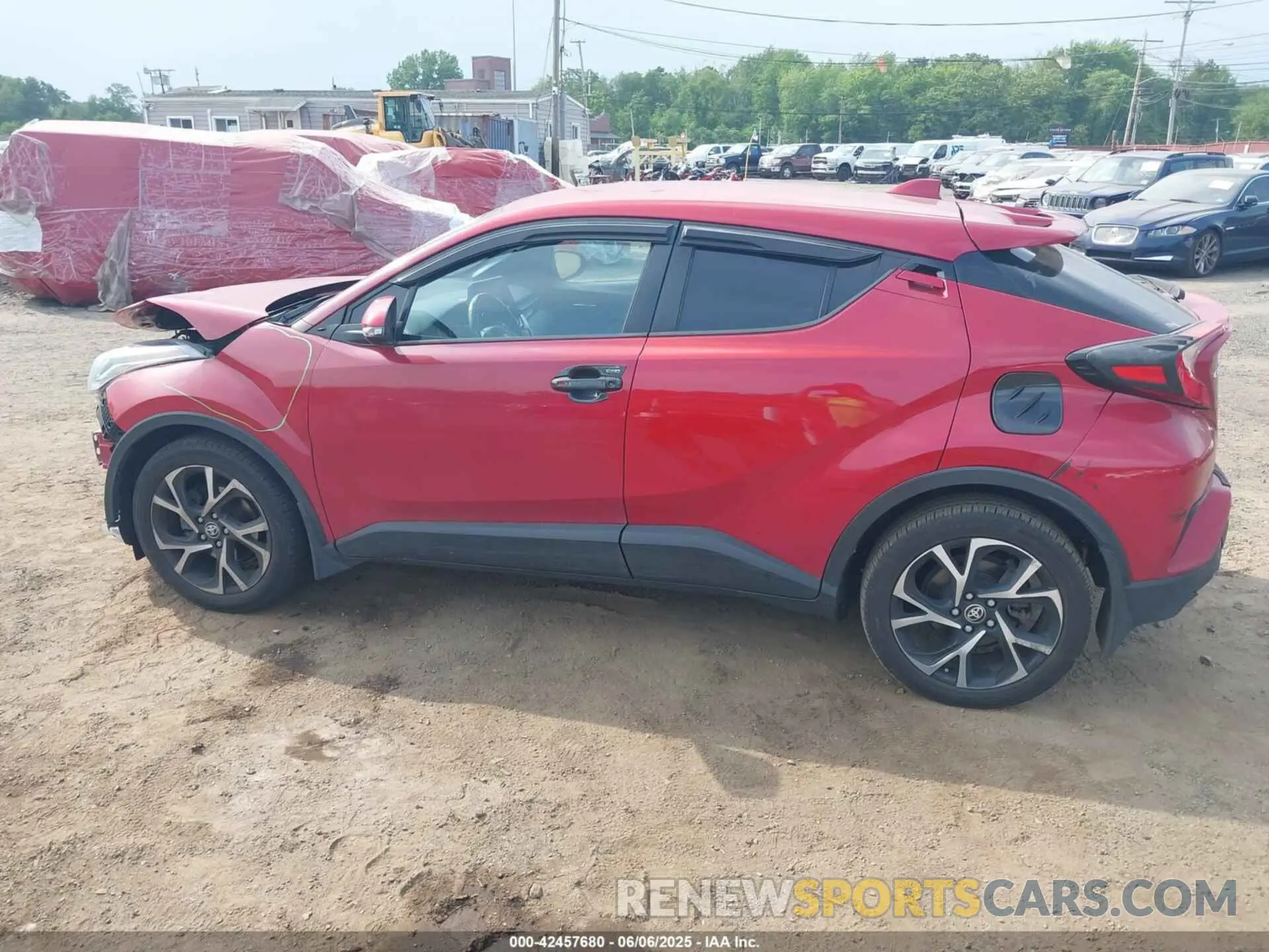 14 Photograph of a damaged car NMTKHMBX5MR123569 TOYOTA C-HR 2021