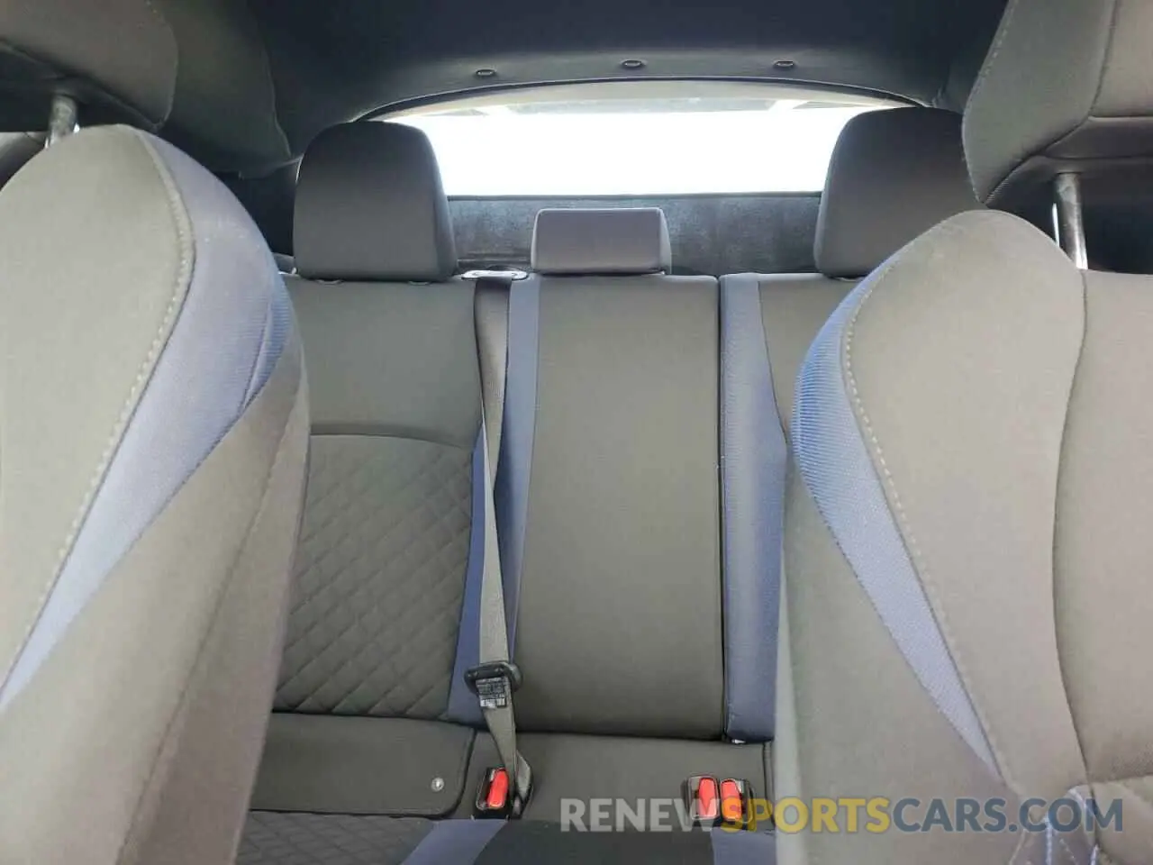 10 Photograph of a damaged car NMTKHMBX5MR123586 TOYOTA C-HR 2021
