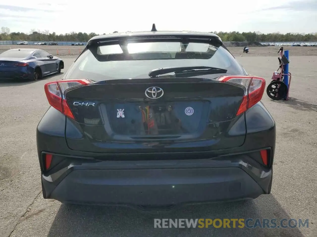 6 Photograph of a damaged car NMTKHMBX5MR123586 TOYOTA C-HR 2021