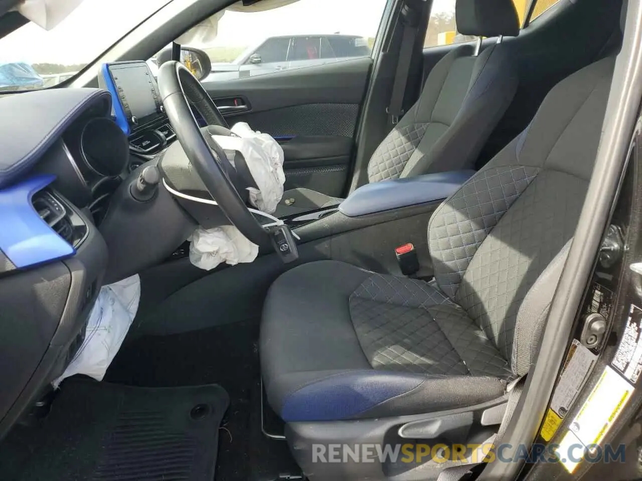7 Photograph of a damaged car NMTKHMBX5MR123586 TOYOTA C-HR 2021