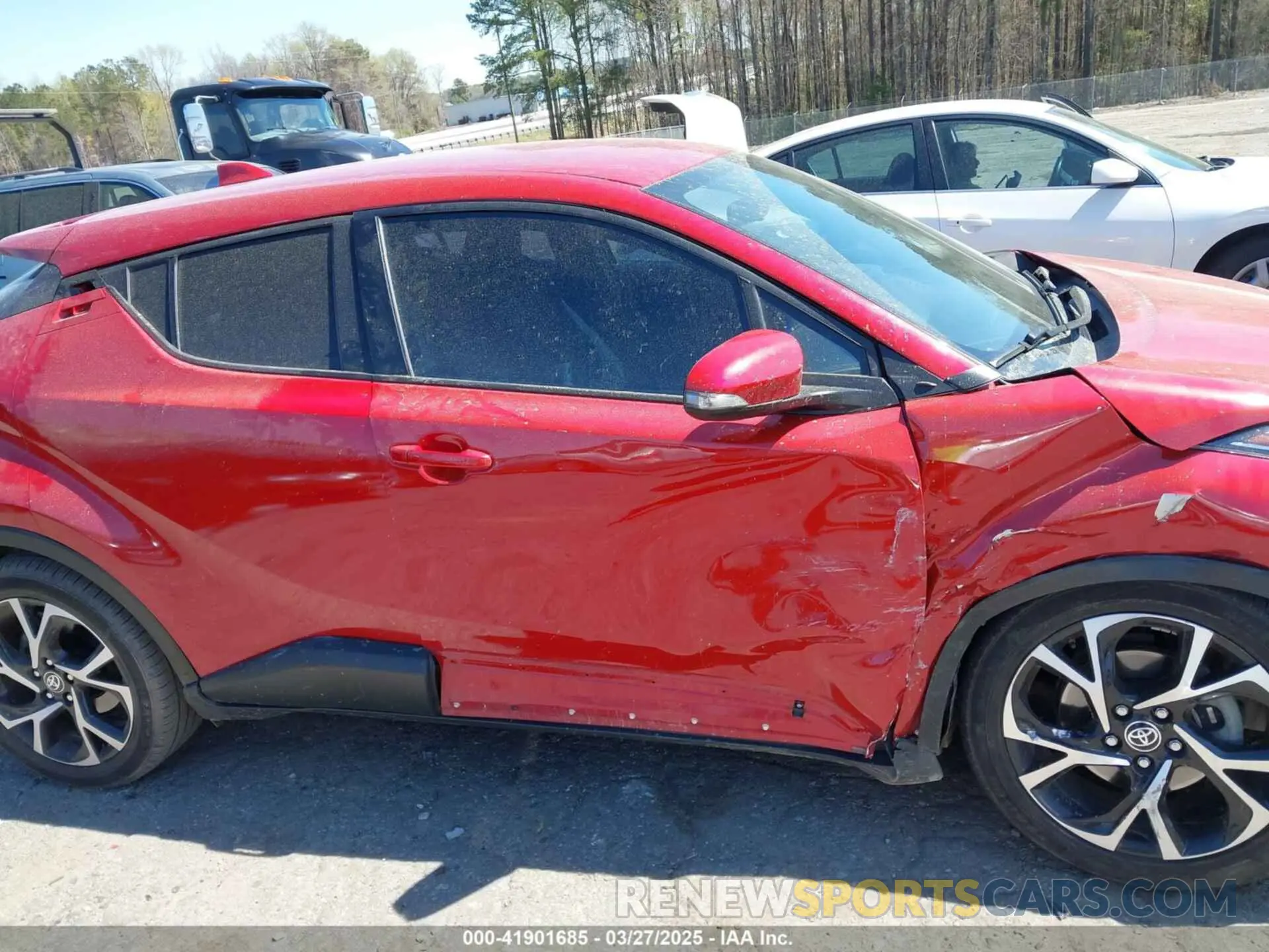 13 Photograph of a damaged car NMTKHMBX5MR124429 TOYOTA C-HR 2021