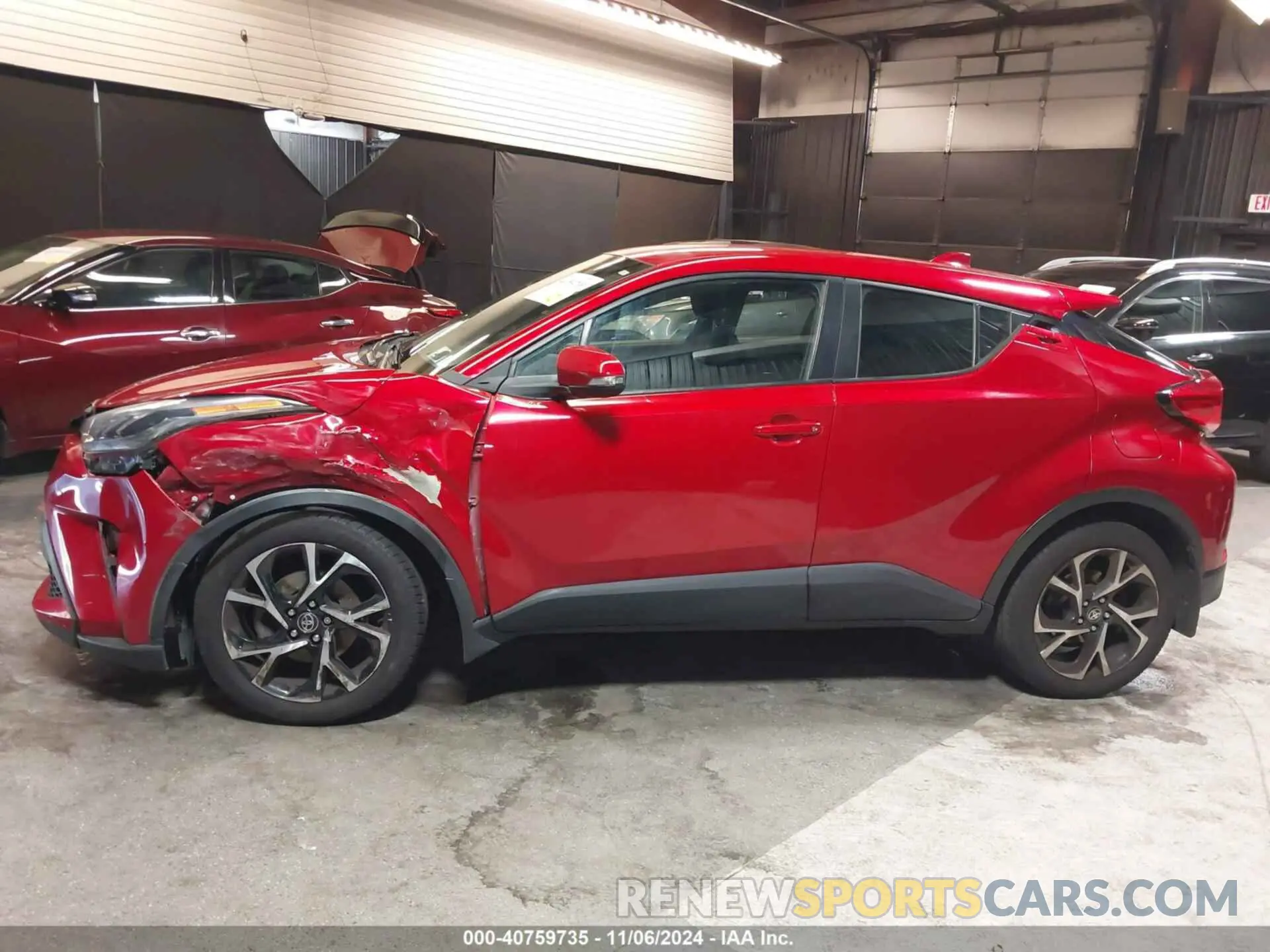 14 Photograph of a damaged car NMTKHMBX5MR125743 TOYOTA C-HR 2021