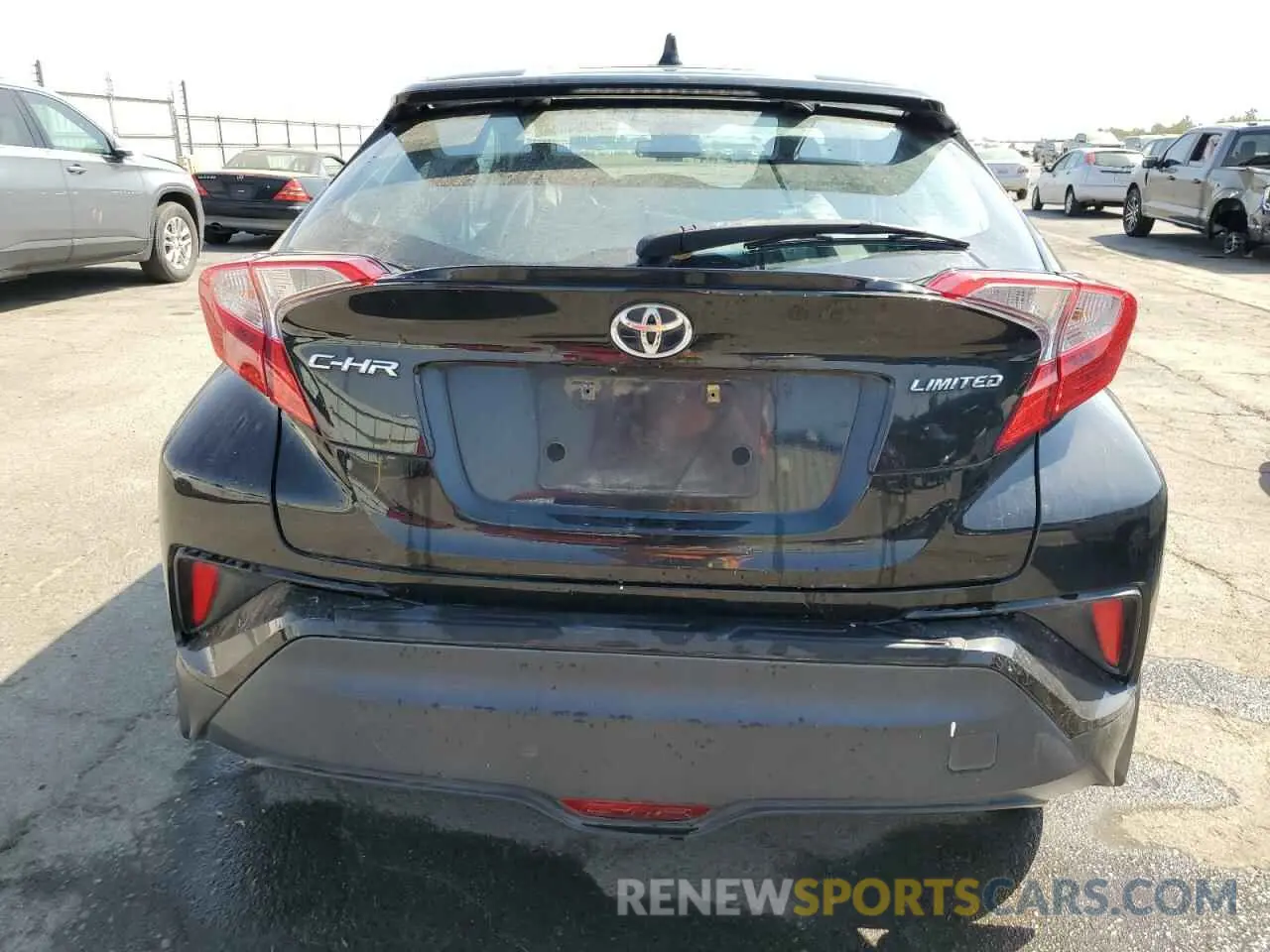 6 Photograph of a damaged car NMTKHMBX5MR129551 TOYOTA C-HR 2021