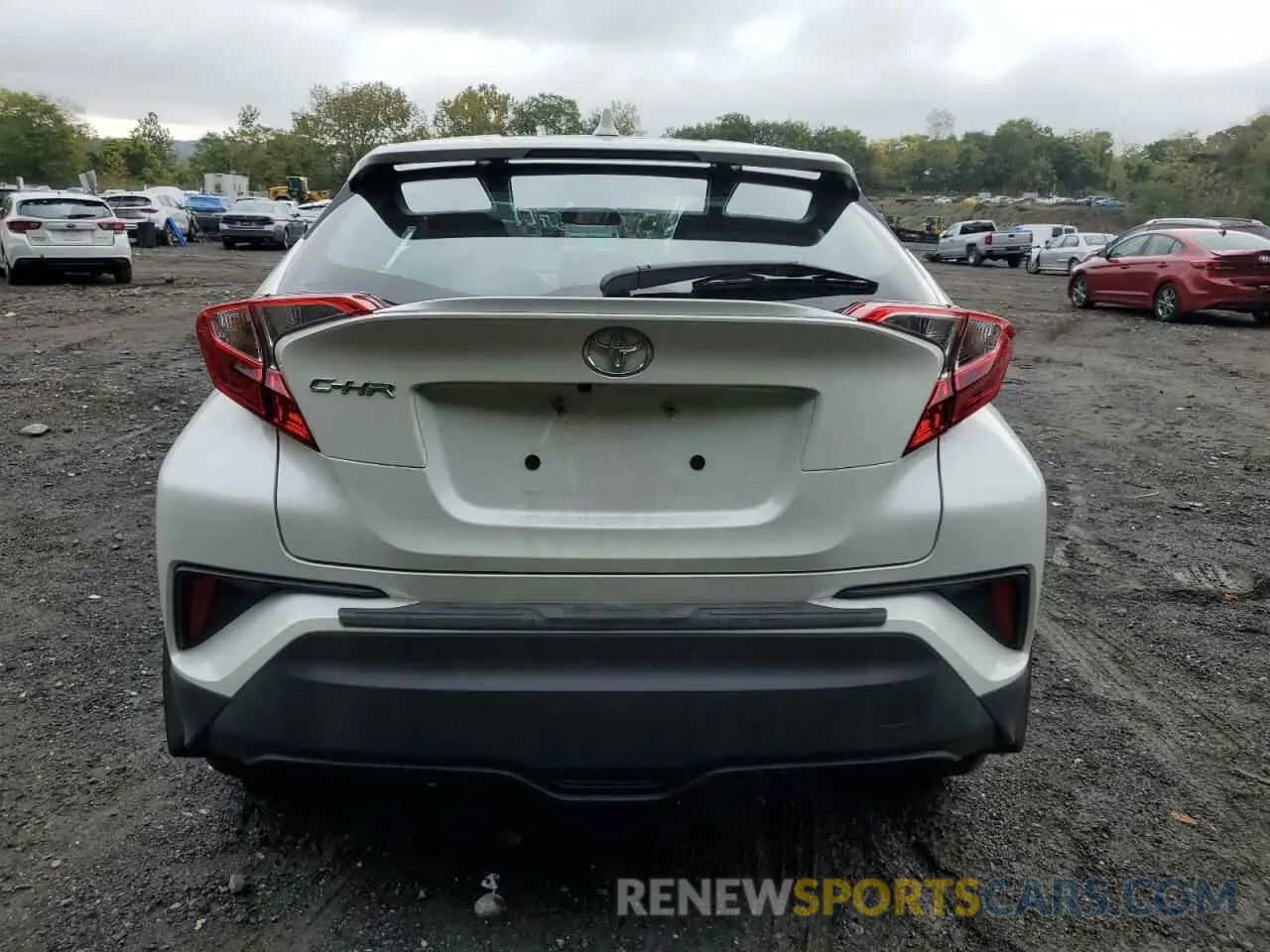 6 Photograph of a damaged car NMTKHMBX5MR132126 TOYOTA C-HR 2021