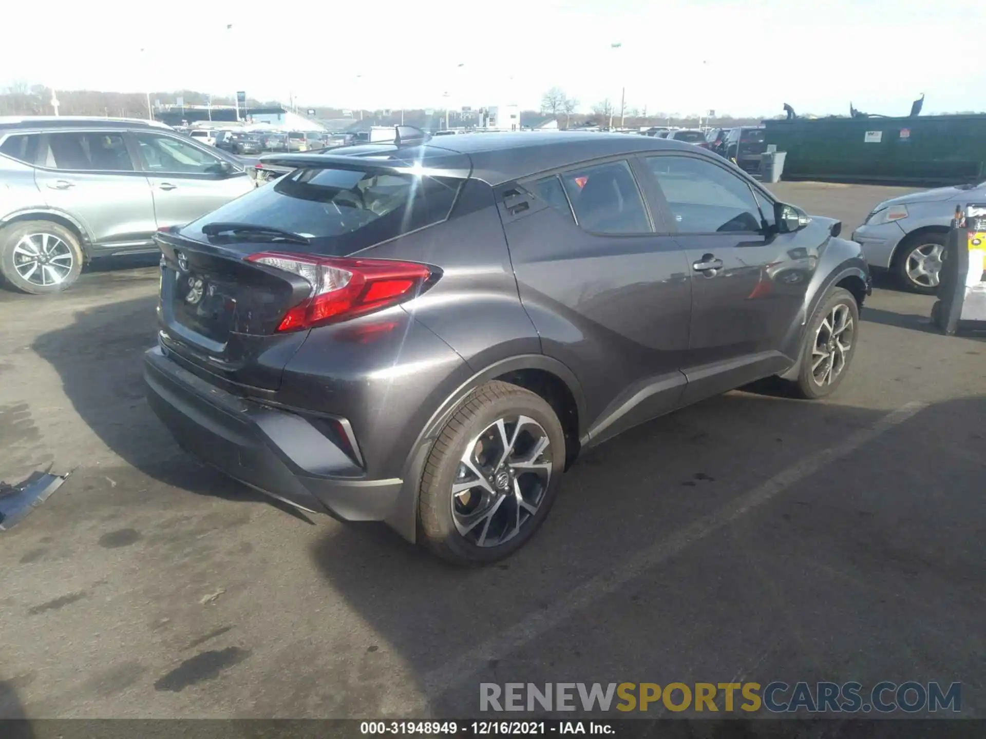 4 Photograph of a damaged car NMTKHMBX5MR132885 TOYOTA C-HR 2021