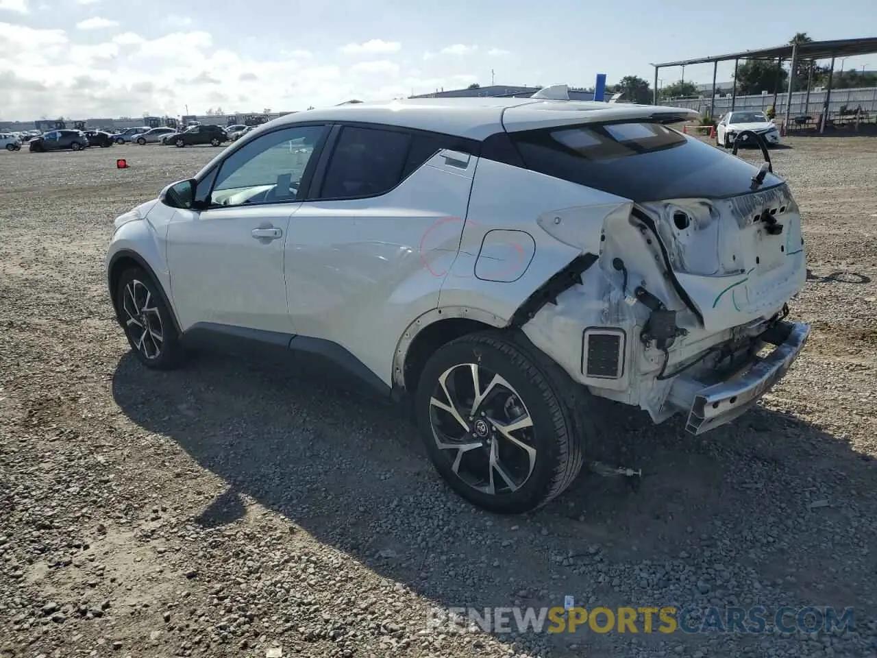 2 Photograph of a damaged car NMTKHMBX5MR133034 TOYOTA C-HR 2021