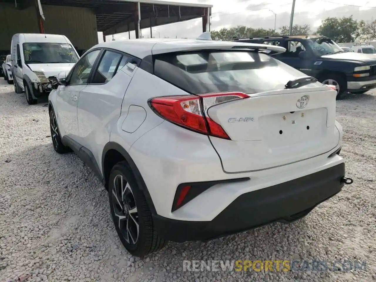 3 Photograph of a damaged car NMTKHMBX6MR119790 TOYOTA C-HR 2021