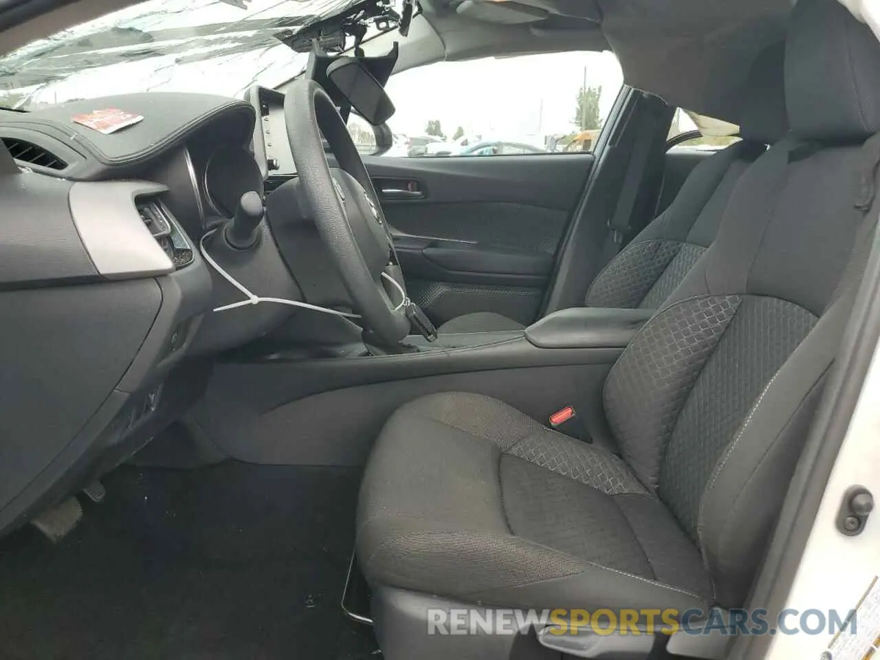 7 Photograph of a damaged car NMTKHMBX6MR129154 TOYOTA C-HR 2021