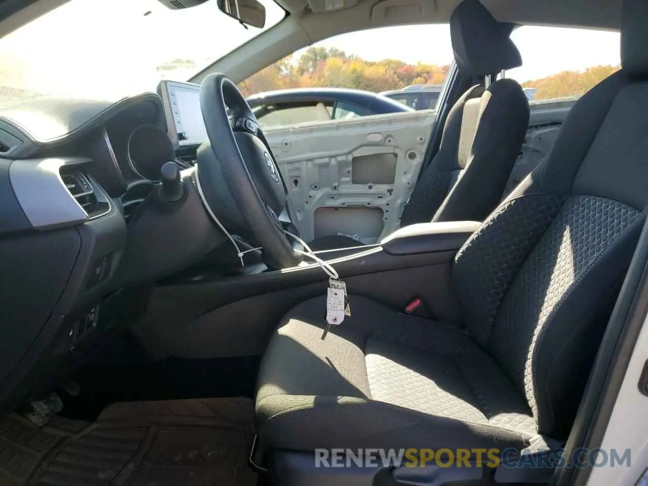 7 Photograph of a damaged car NMTKHMBX7MR121368 TOYOTA C-HR 2021