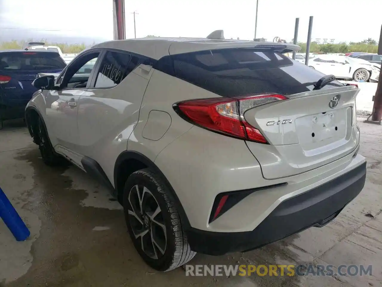 3 Photograph of a damaged car NMTKHMBX7MR124030 TOYOTA C-HR 2021