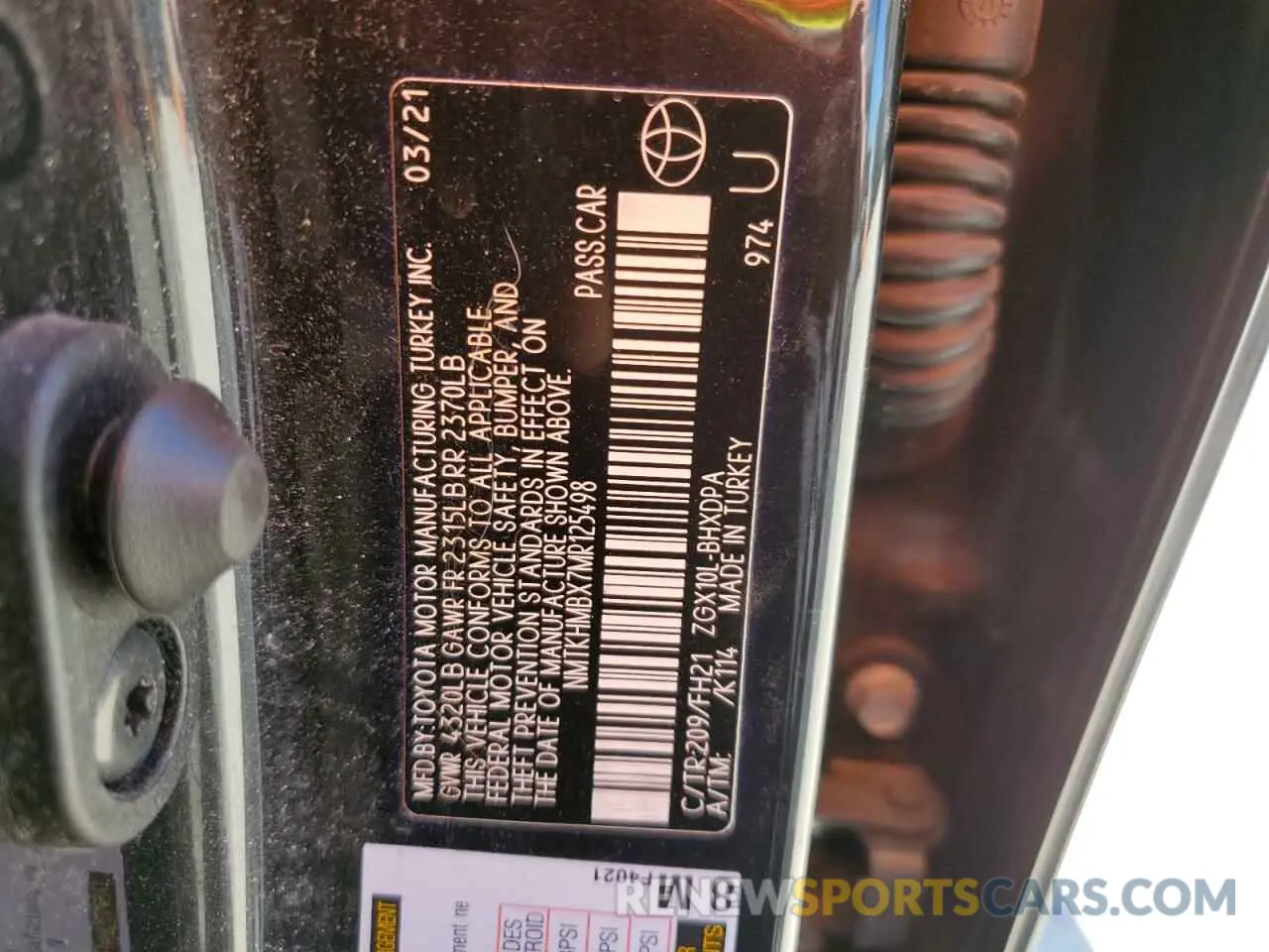 16 Photograph of a damaged car NMTKHMBX7MR125498 TOYOTA C-HR 2021