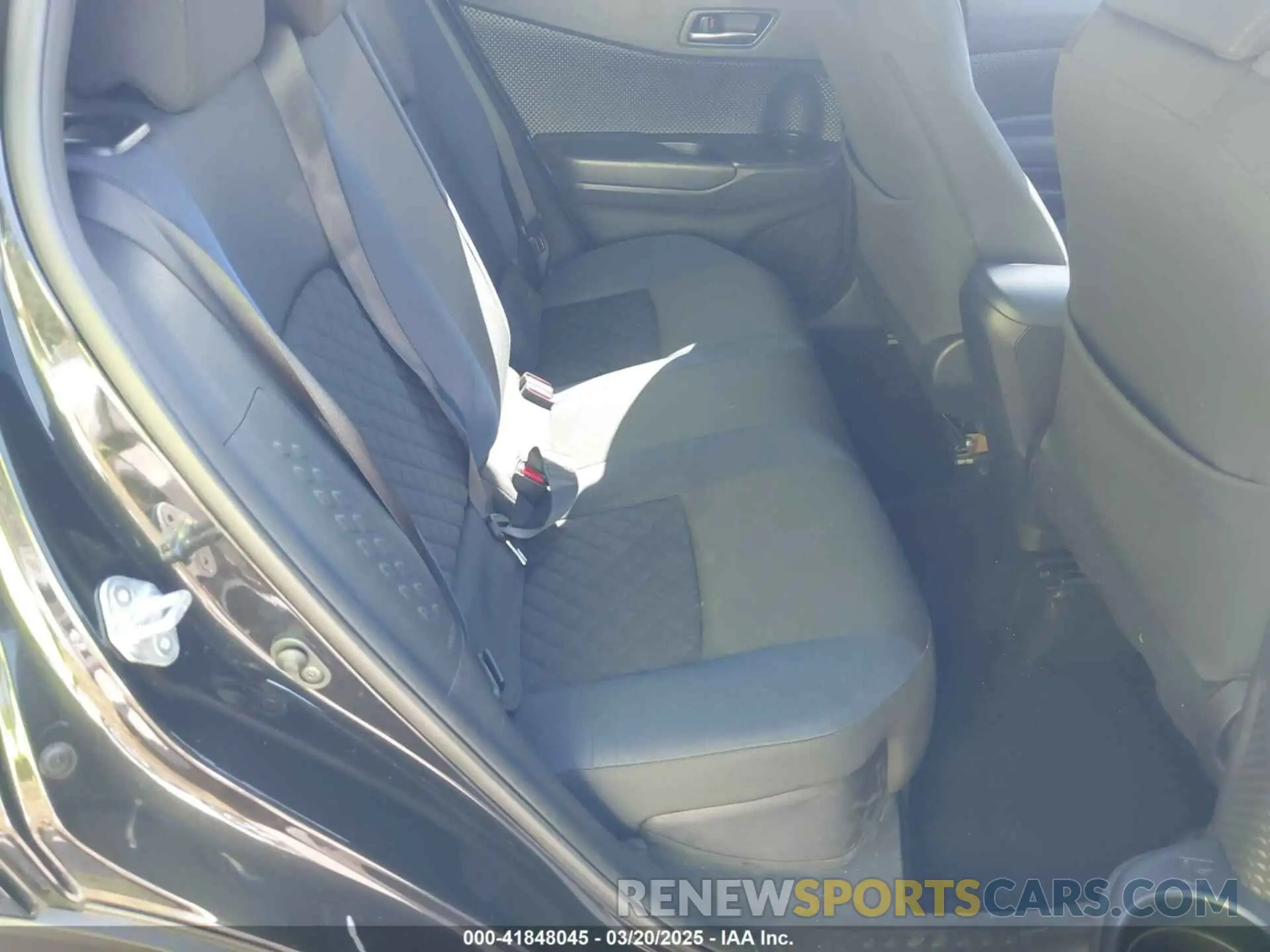 8 Photograph of a damaged car NMTKHMBX7MR126165 TOYOTA C-HR 2021