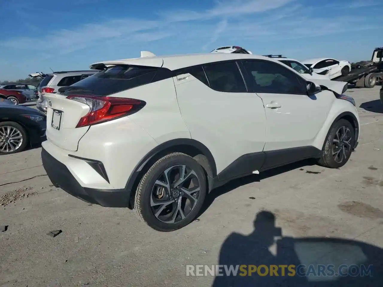 3 Photograph of a damaged car NMTKHMBX7MR129471 TOYOTA C-HR 2021