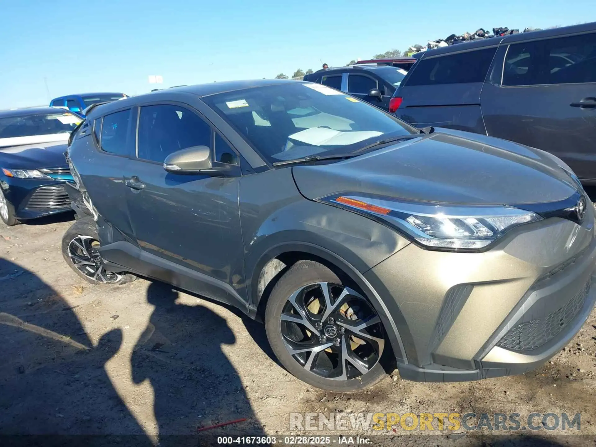 14 Photograph of a damaged car NMTKHMBX7MR136498 TOYOTA C-HR 2021