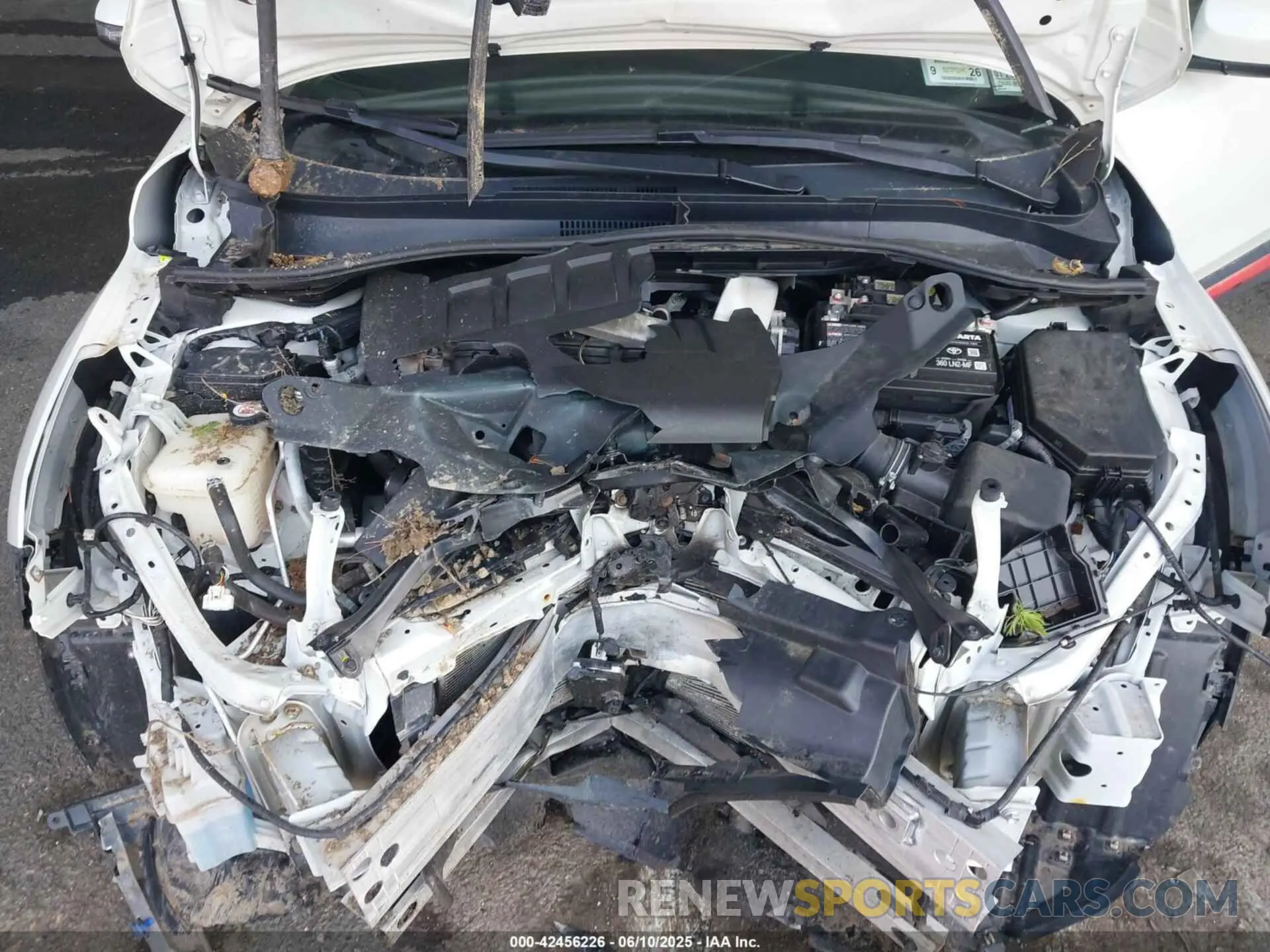 10 Photograph of a damaged car NMTKHMBX8MR118687 TOYOTA C-HR 2021