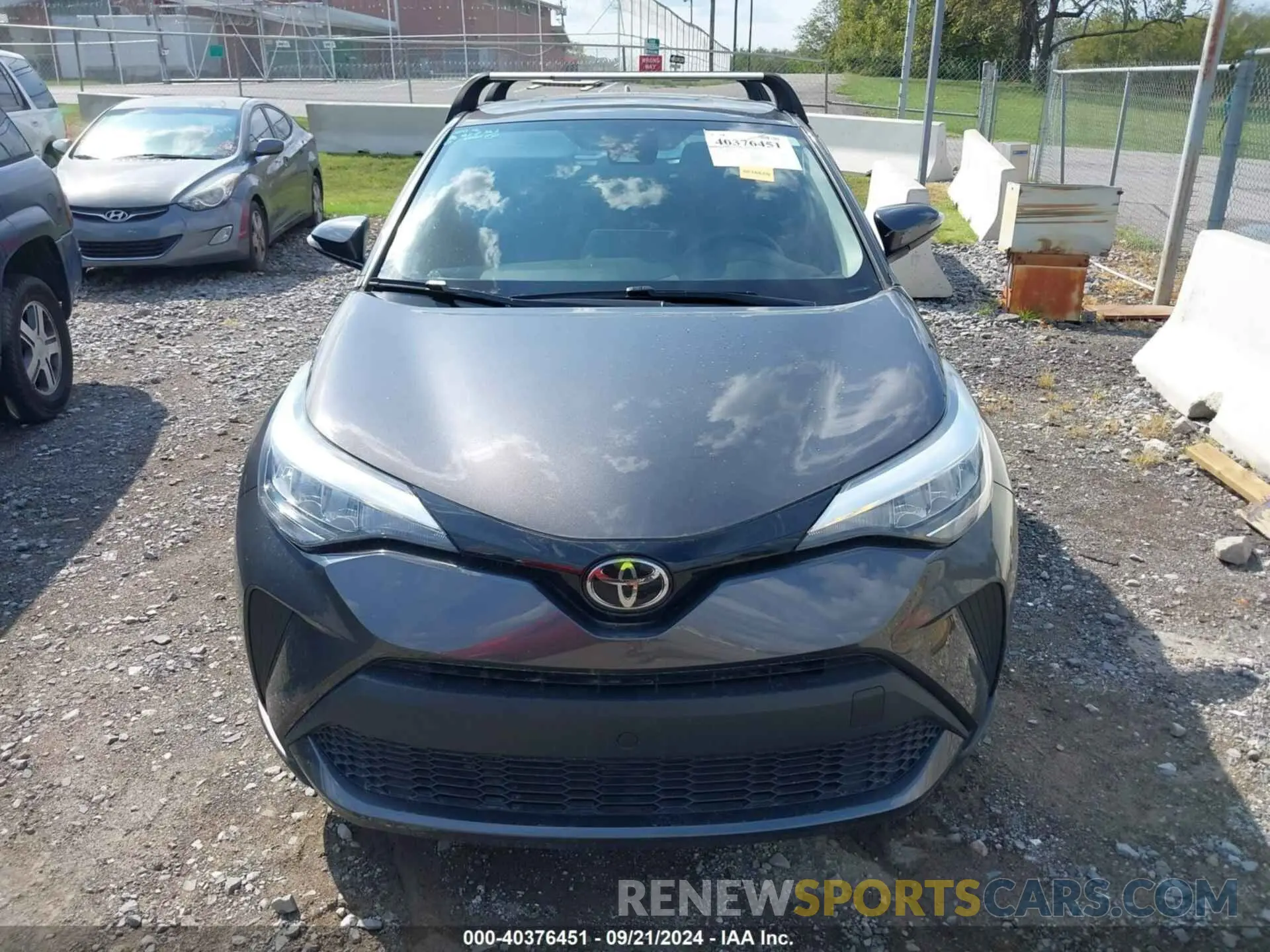 12 Photograph of a damaged car NMTKHMBX8MR137935 TOYOTA C-HR 2021
