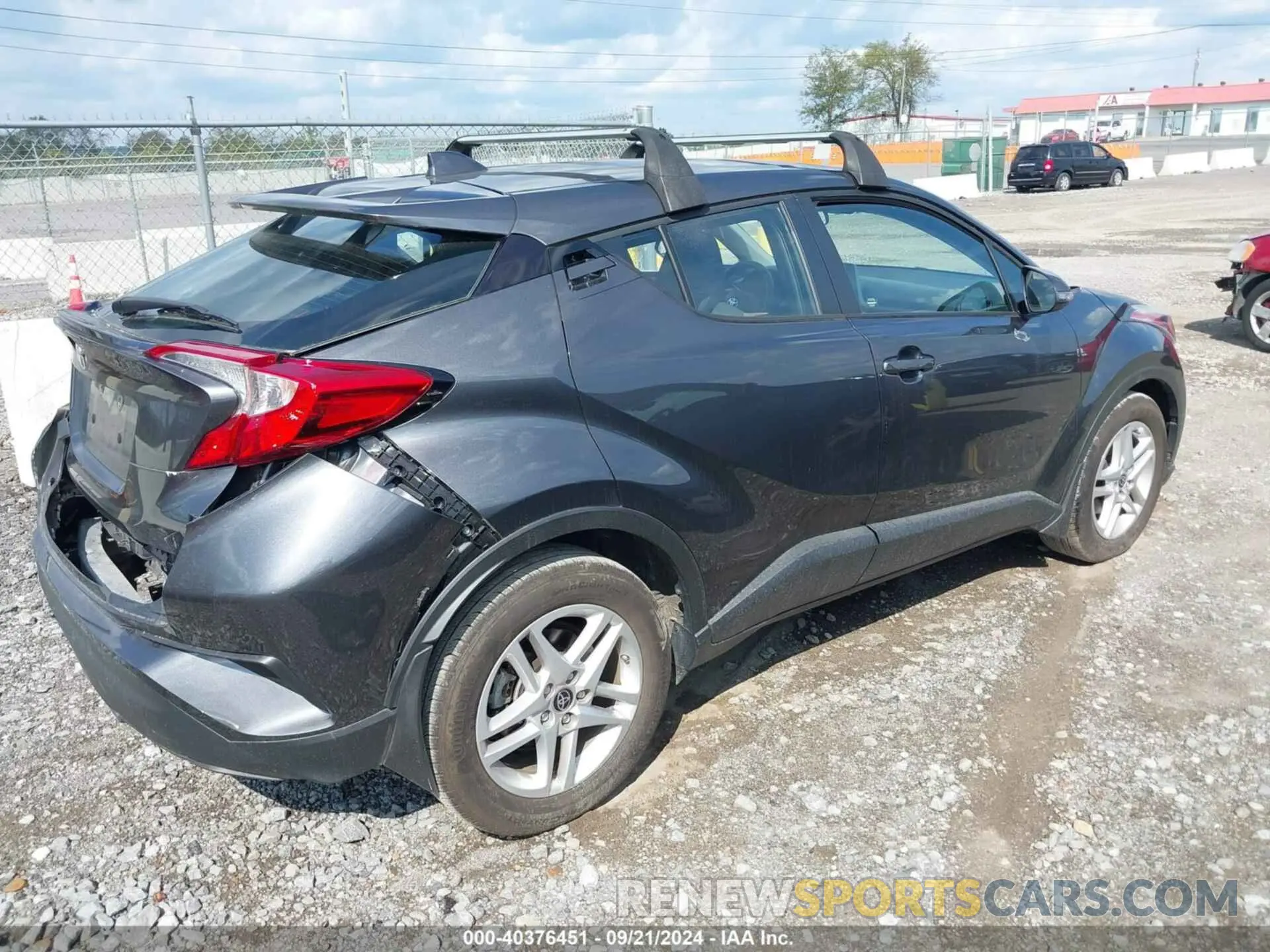 4 Photograph of a damaged car NMTKHMBX8MR137935 TOYOTA C-HR 2021