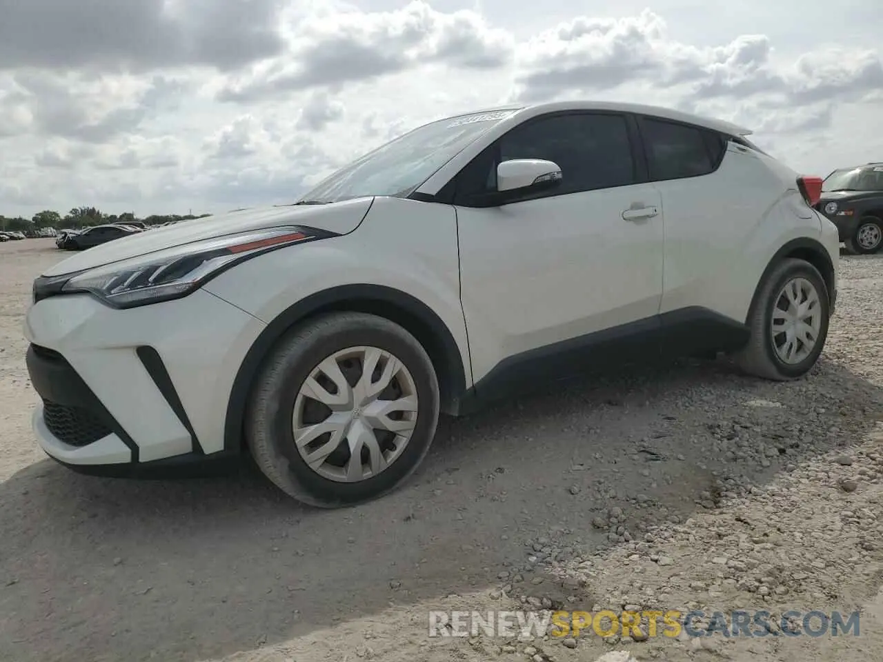 1 Photograph of a damaged car NMTKHMBX9MR131383 TOYOTA C-HR 2021