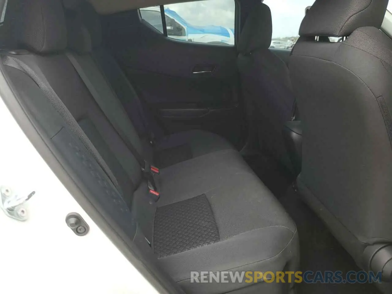 11 Photograph of a damaged car NMTKHMBX9MR131383 TOYOTA C-HR 2021