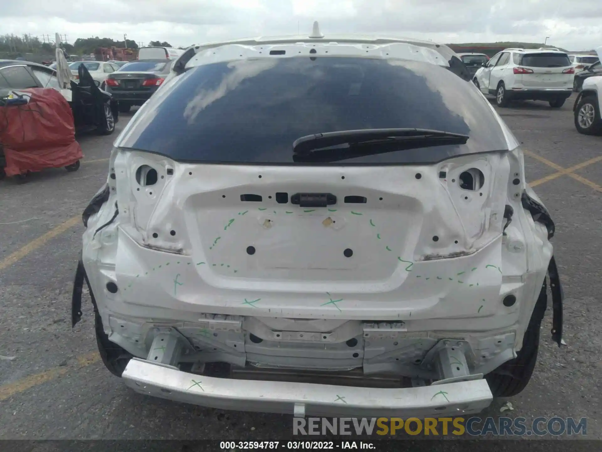 6 Photograph of a damaged car NMTKHMBXXMR120683 TOYOTA C-HR 2021