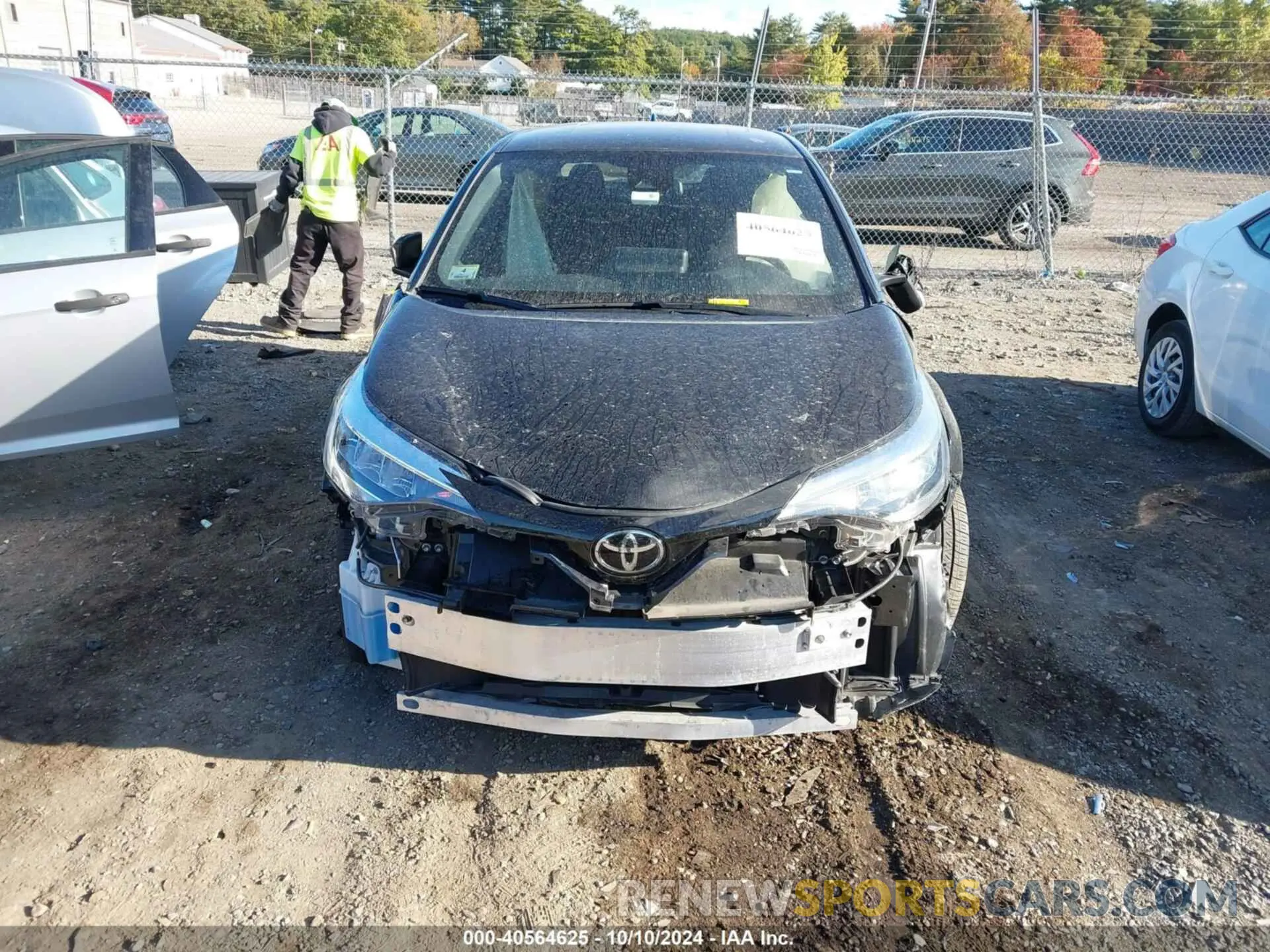 13 Photograph of a damaged car JTNKHMBX2N1131415 TOYOTA C-HR 2022