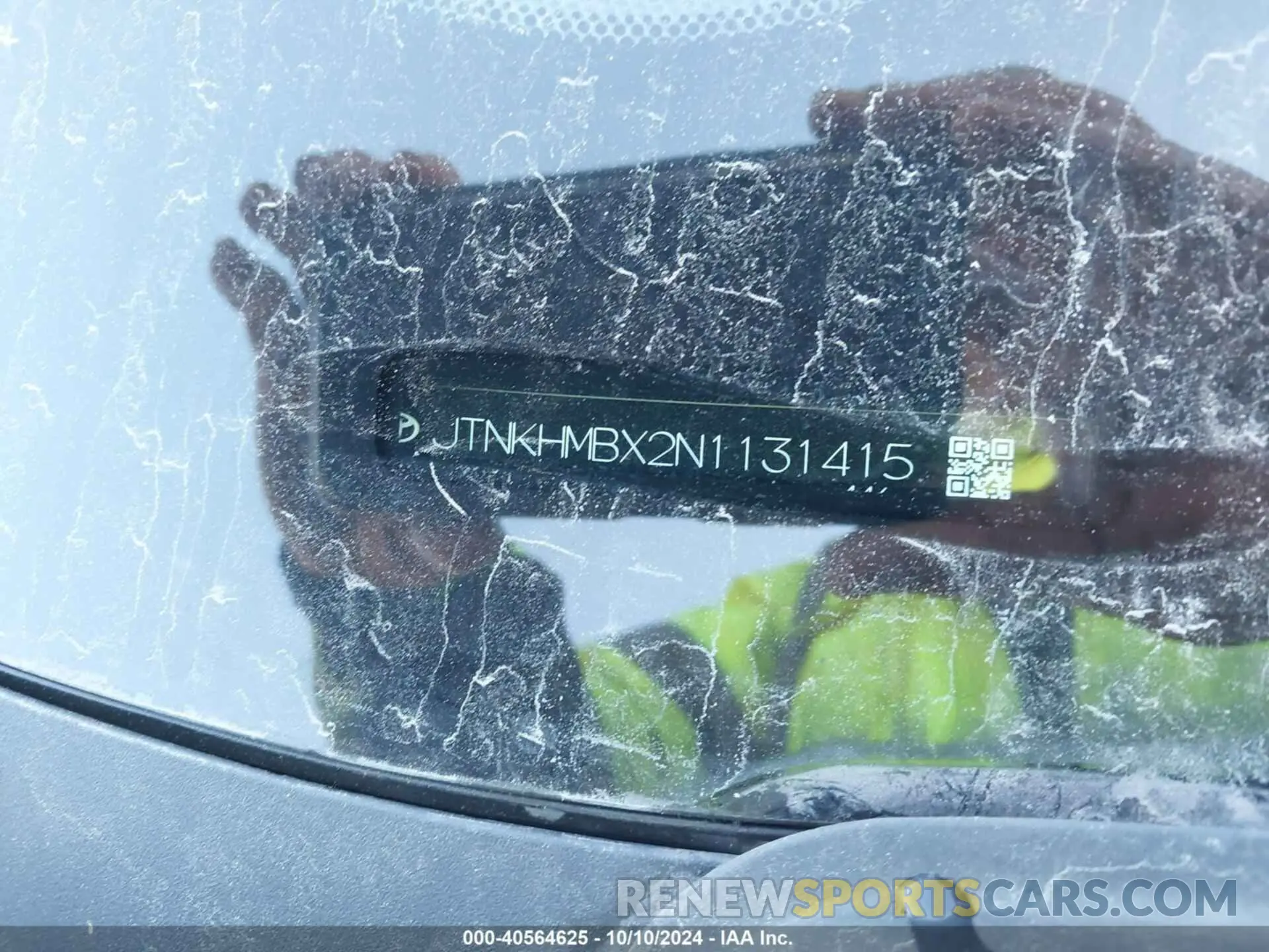9 Photograph of a damaged car JTNKHMBX2N1131415 TOYOTA C-HR 2022