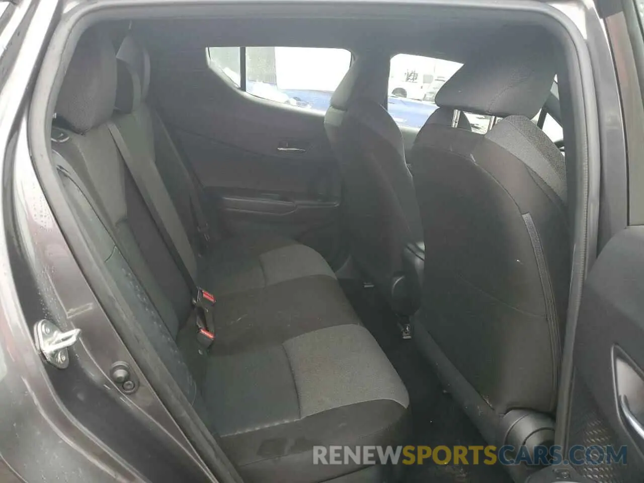 10 Photograph of a damaged car JTNKHMBX3N1134968 TOYOTA C-HR 2022